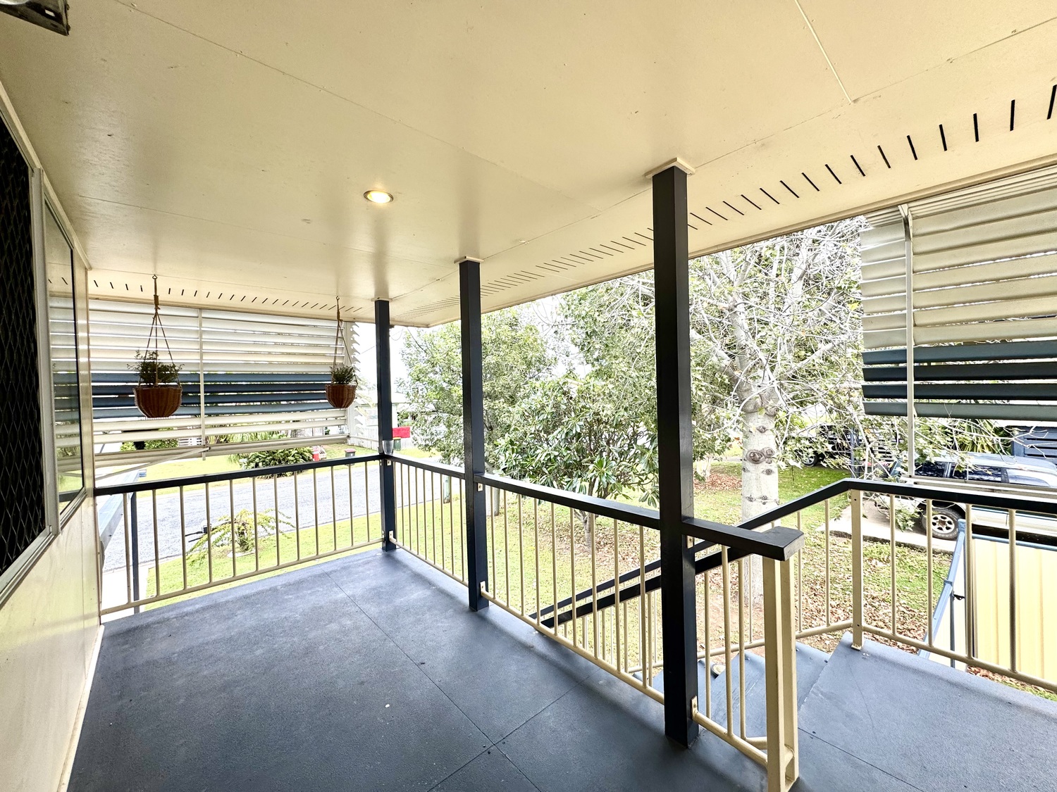 13 BARRACLOUGH Crescent, Moranbah Sold by Infinity Property Specialists - image 15
