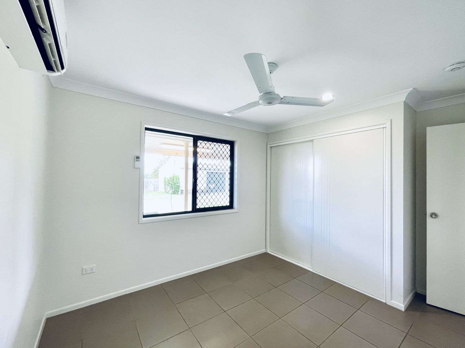 29 LANGFORD Court, Moranbah Sold by Infinity Property Specialists - image 15