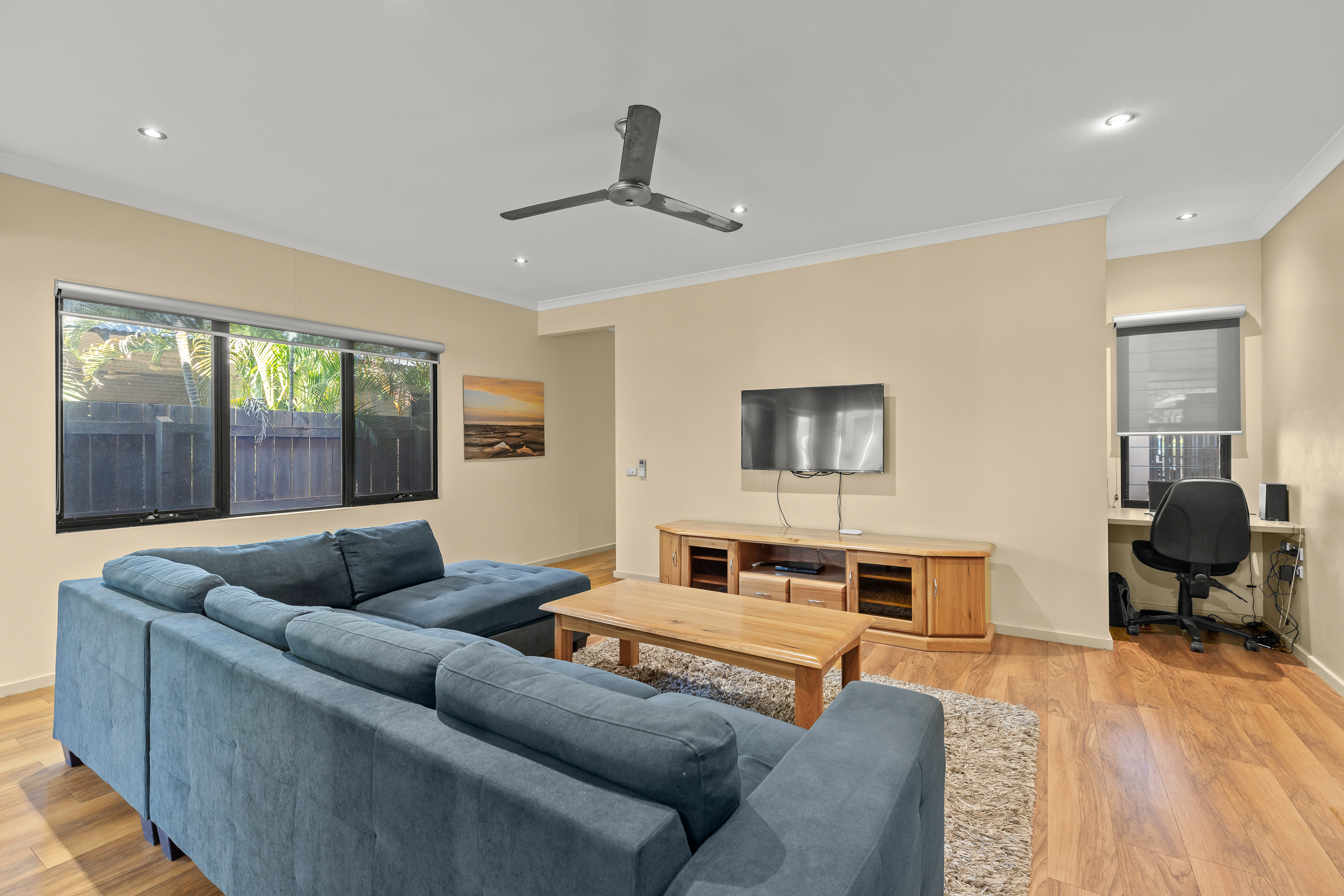 Fully Furnished Townhouse in Cable Beach – Walk to the Beach!