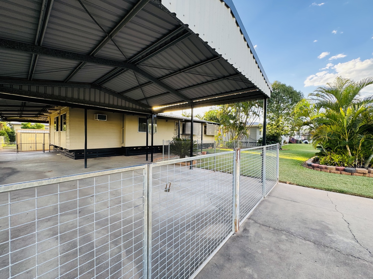 31 BRADMAN Street, Moranbah Sold by Infinity Property Specialists - image 2