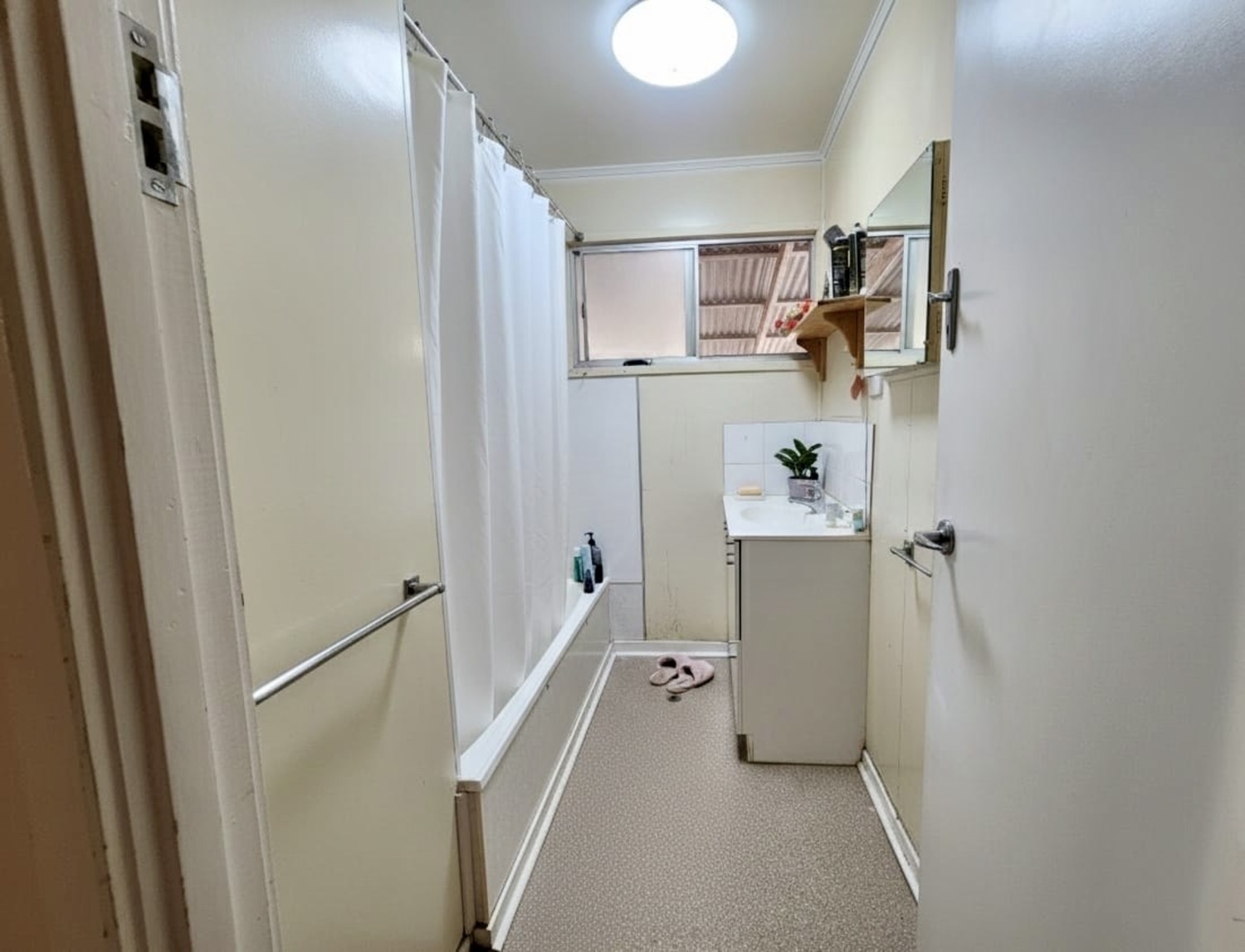 48 MILLS Avenue, Moranbah For Sale by Infinity Property Specialists - image 11