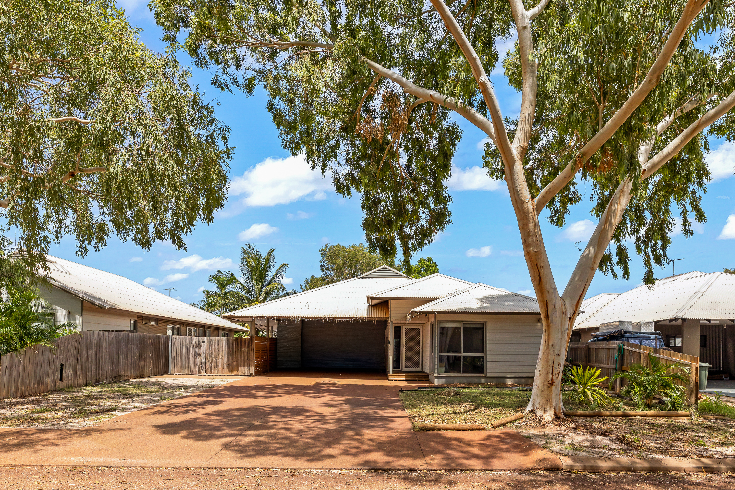 Spacious Family Living with Pool & Shed
