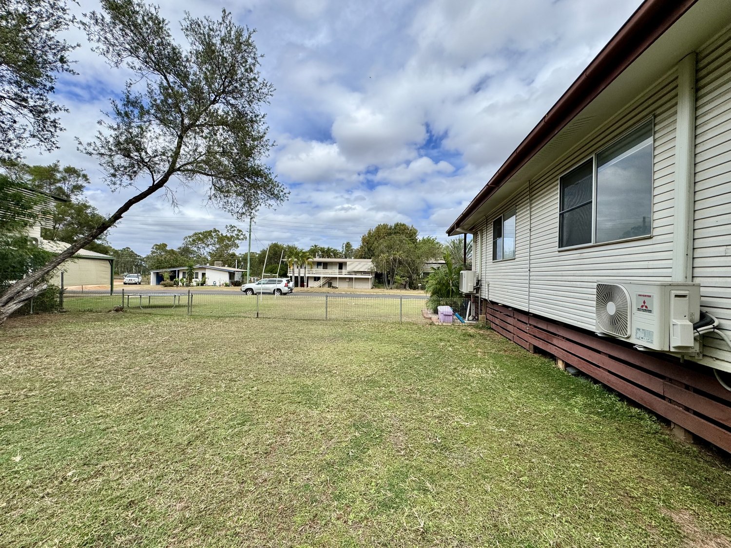 32 RENIER Crescent, Moranbah Sold by Infinity Property Specialists - image 2
