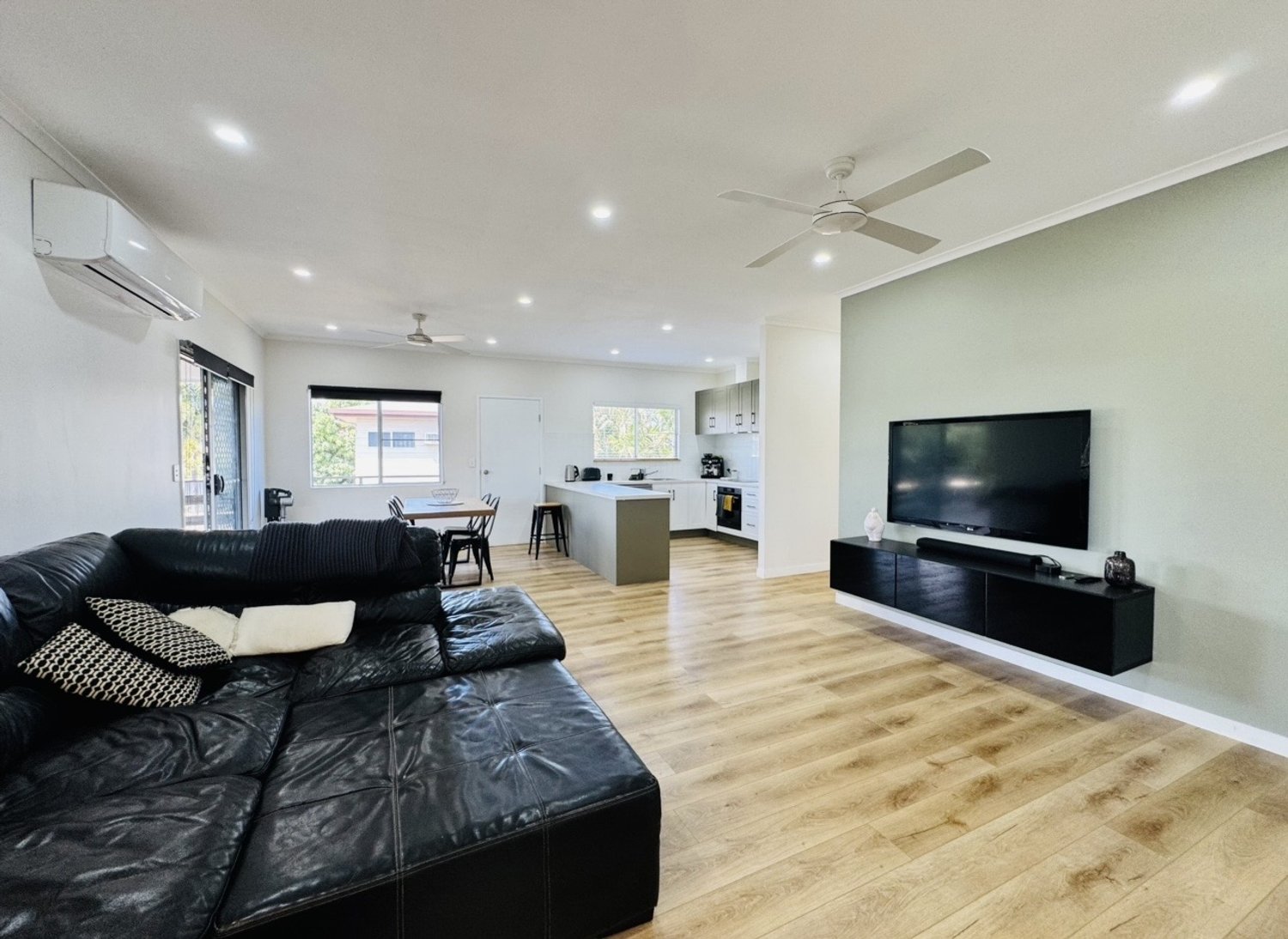 5 YEATES Street, Moranbah For Sale by Infinity Property Specialists - image 4