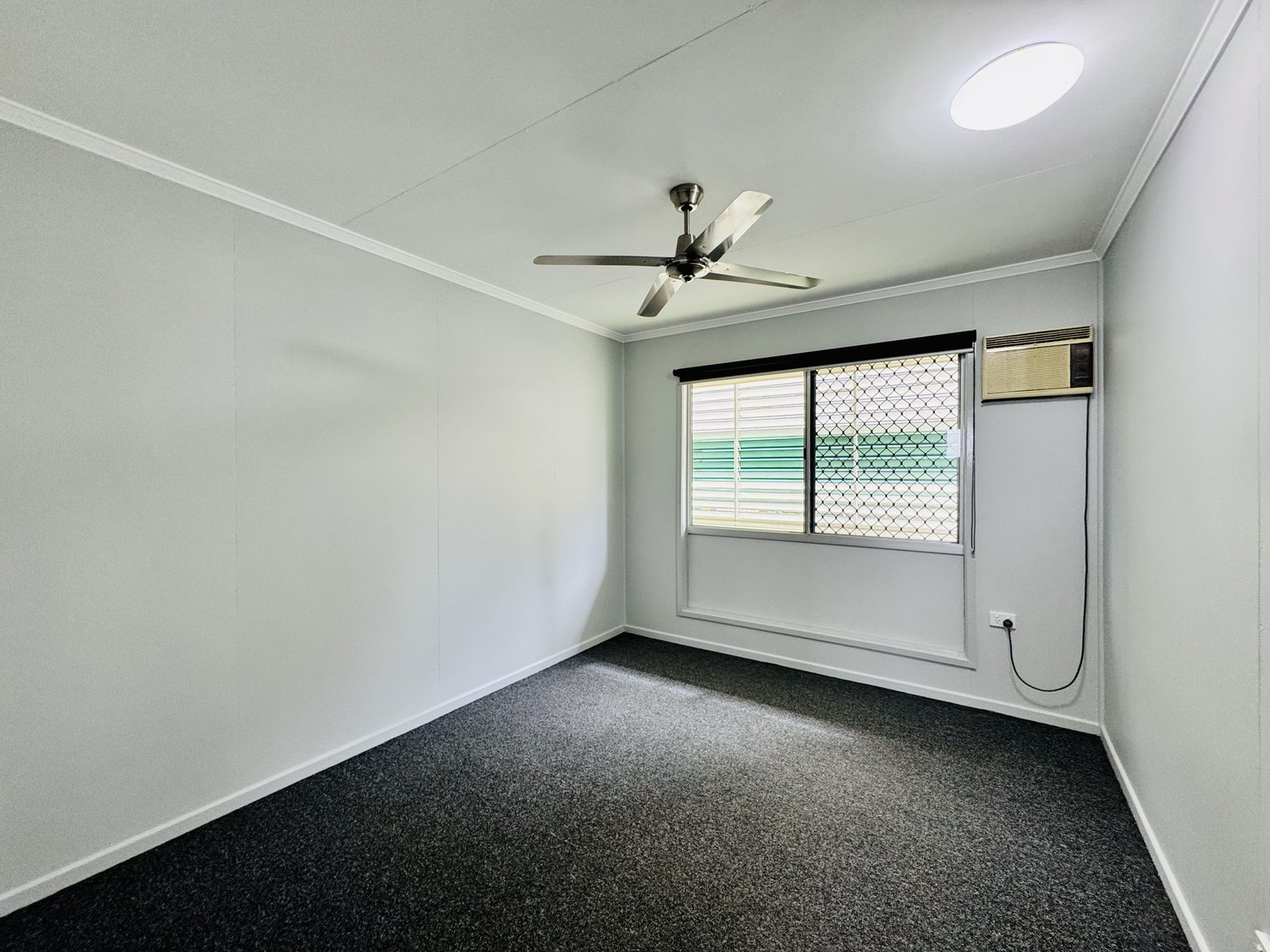 16 LAWRENCE Street, Moranbah Sold by Infinity Property Specialists - image 11