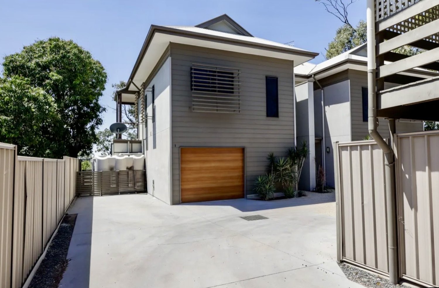 1, 2 And 3/44  KENNEDY Drive, Moranbah For Sale by Infinity Property Specialists - image 4