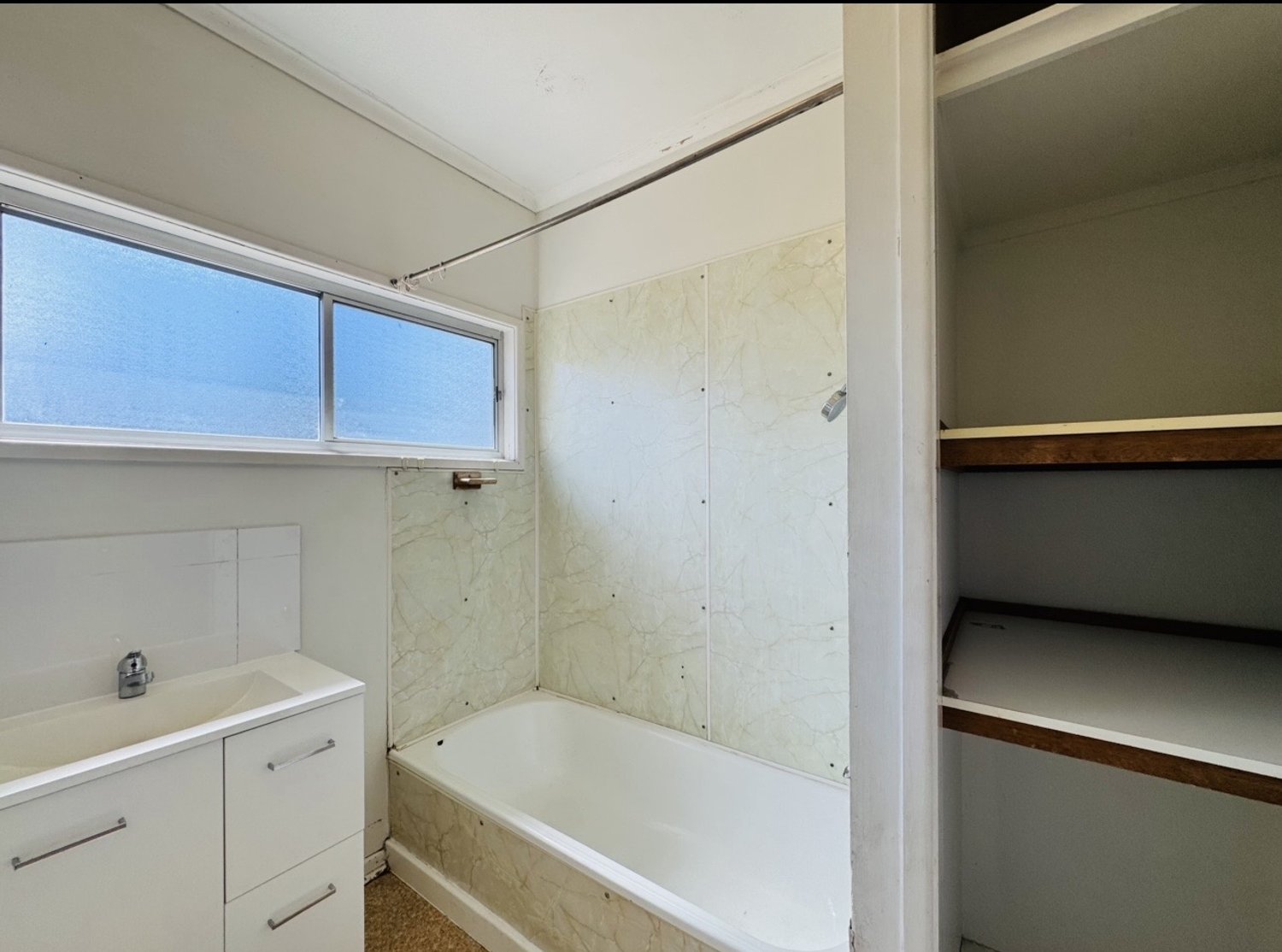 9 JACKSON Avenue, Moranbah For Sale by Infinity Property Specialists - image 10