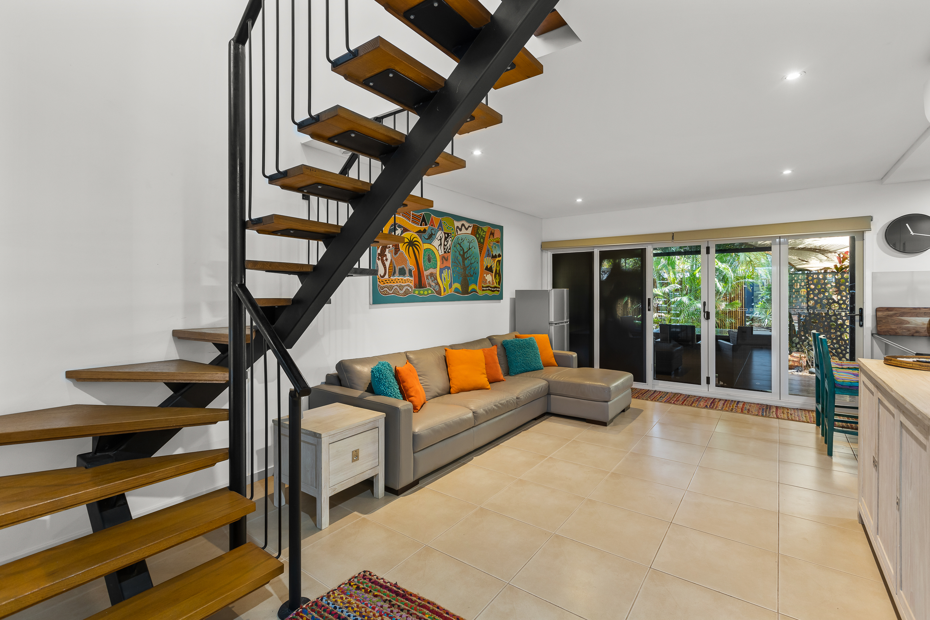 Fully Furnished Coastal Retreat Opposite Cable Beach