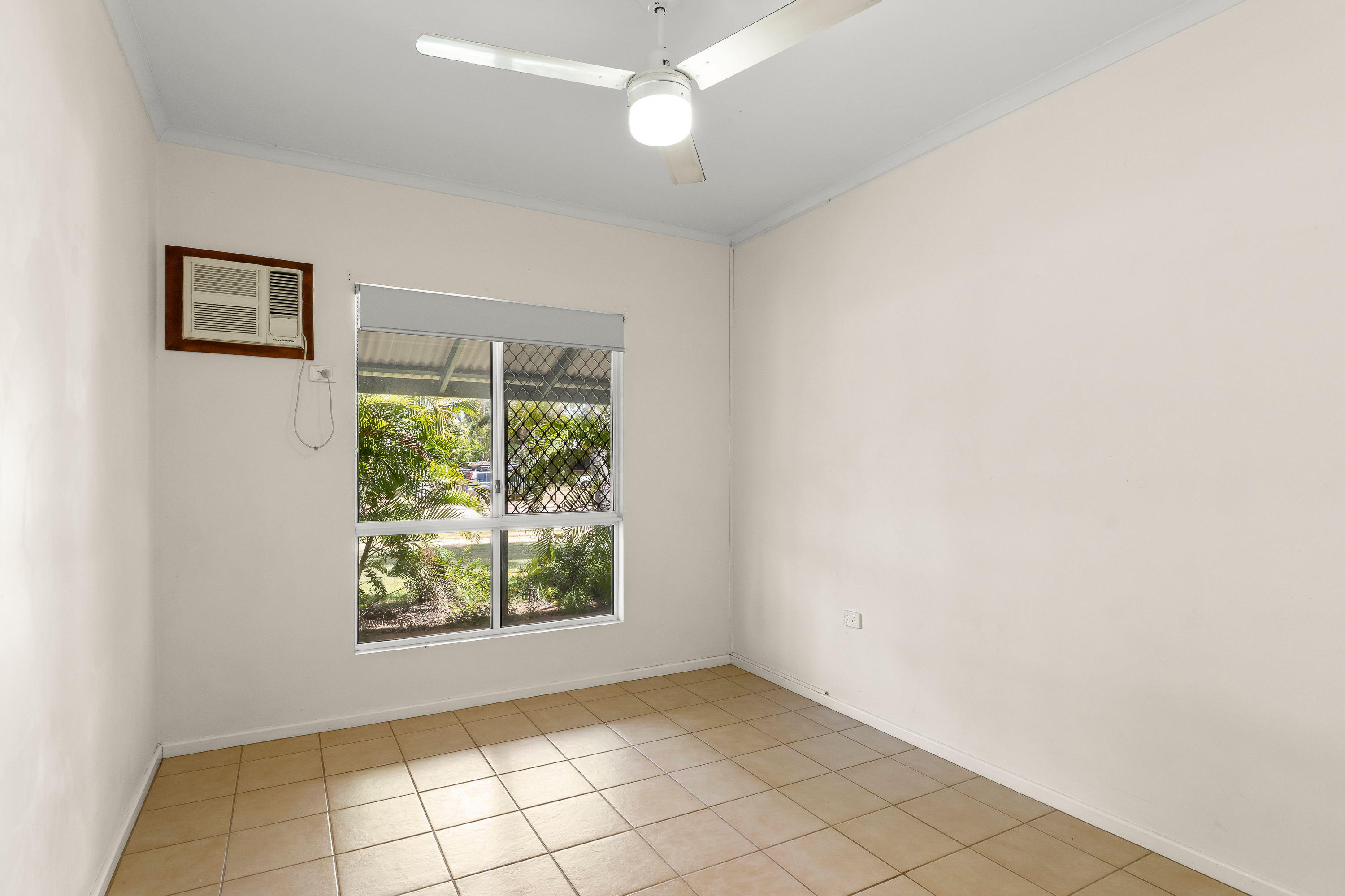 Cable Beach Home with Spacious Backyard
