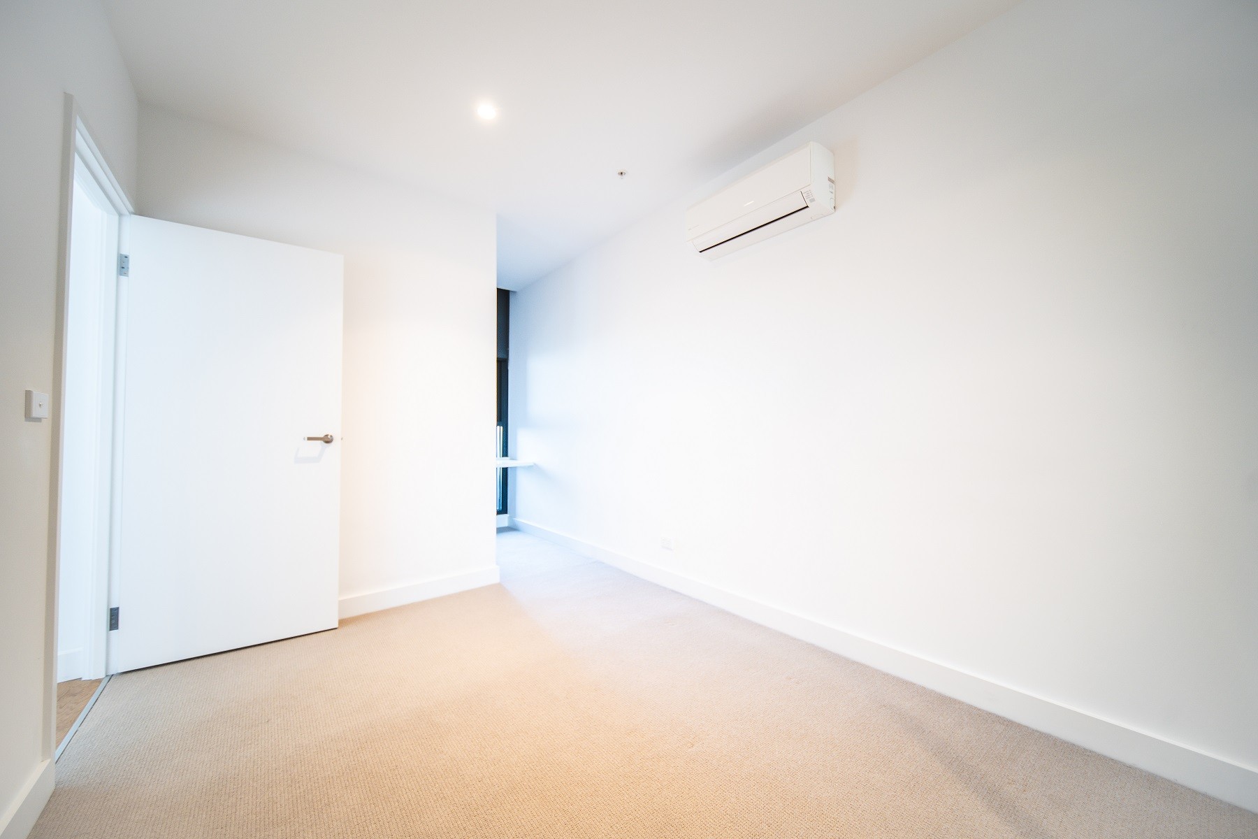 1210/850 Whitehorse Rd, BOX HILL, VIC 3128, Box Hill - Thumbnail 4