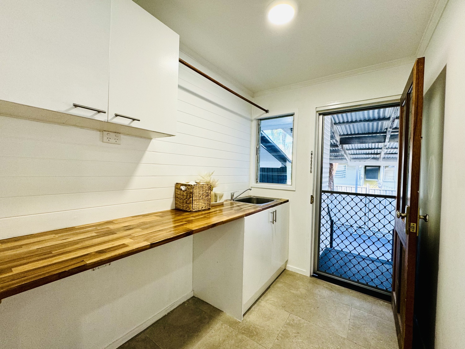 6 BELYANDO Avenue, Moranbah Sold by Infinity Property Specialists - image 3