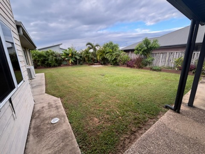 Large Modern 4 Bedroom Home