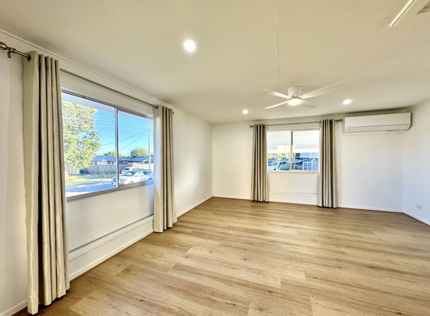 6 MENZIES Court, Moranbah For Sale by Infinity Property Specialists - image 5