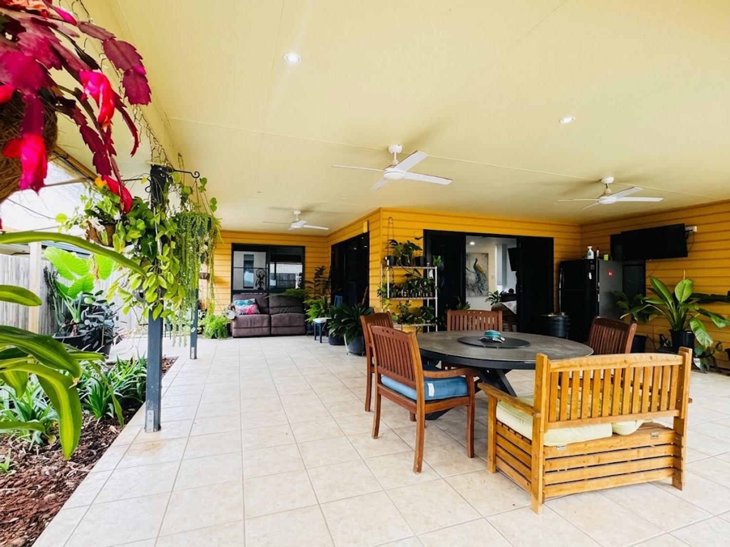 54 GROSVENOR Drive, Moranbah For Sale by Infinity Property Specialists - image 20
