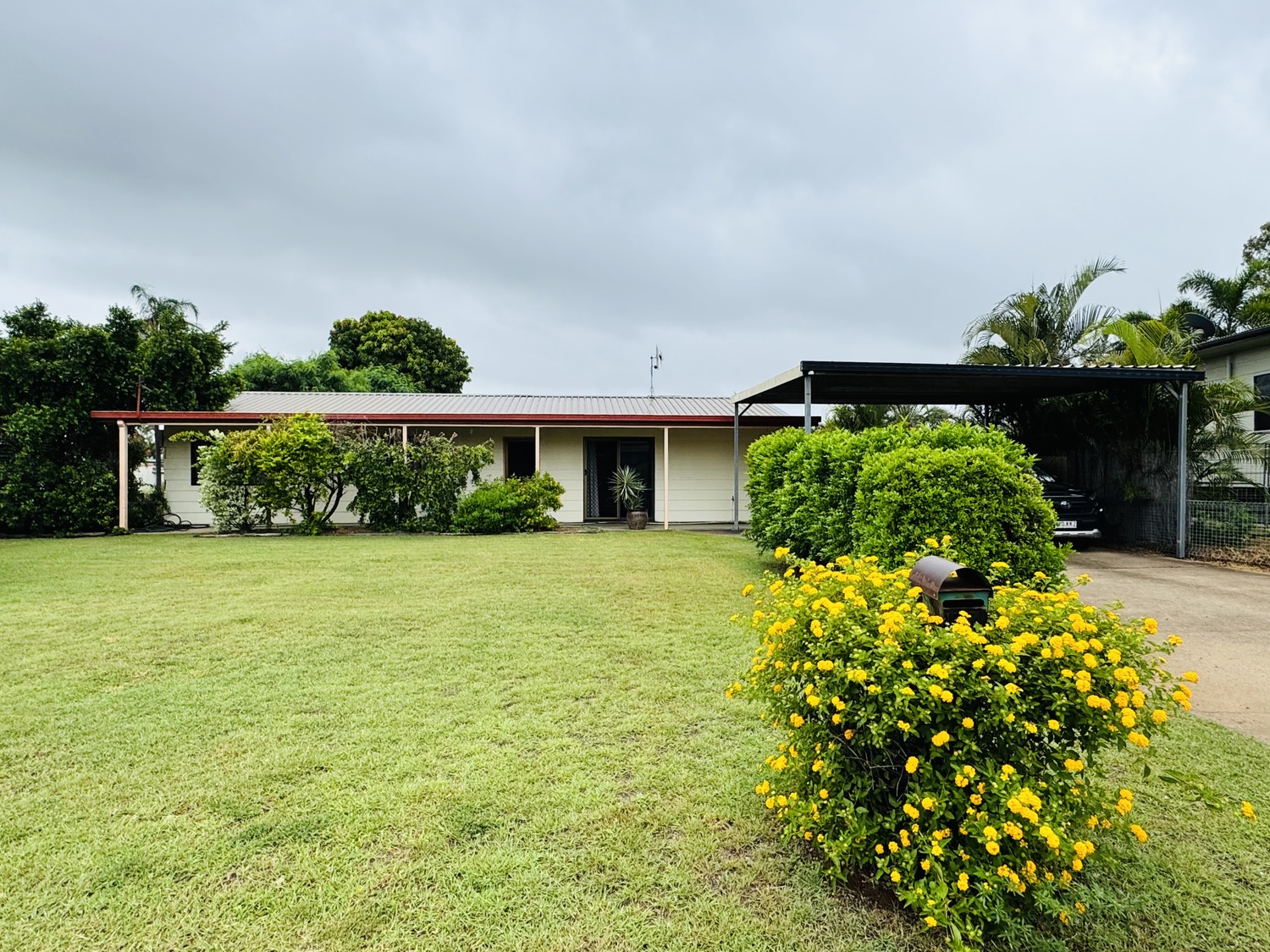 28 BARRACLOUGH Crescent, Moranbah Sold by Infinity Property Specialists - image 21