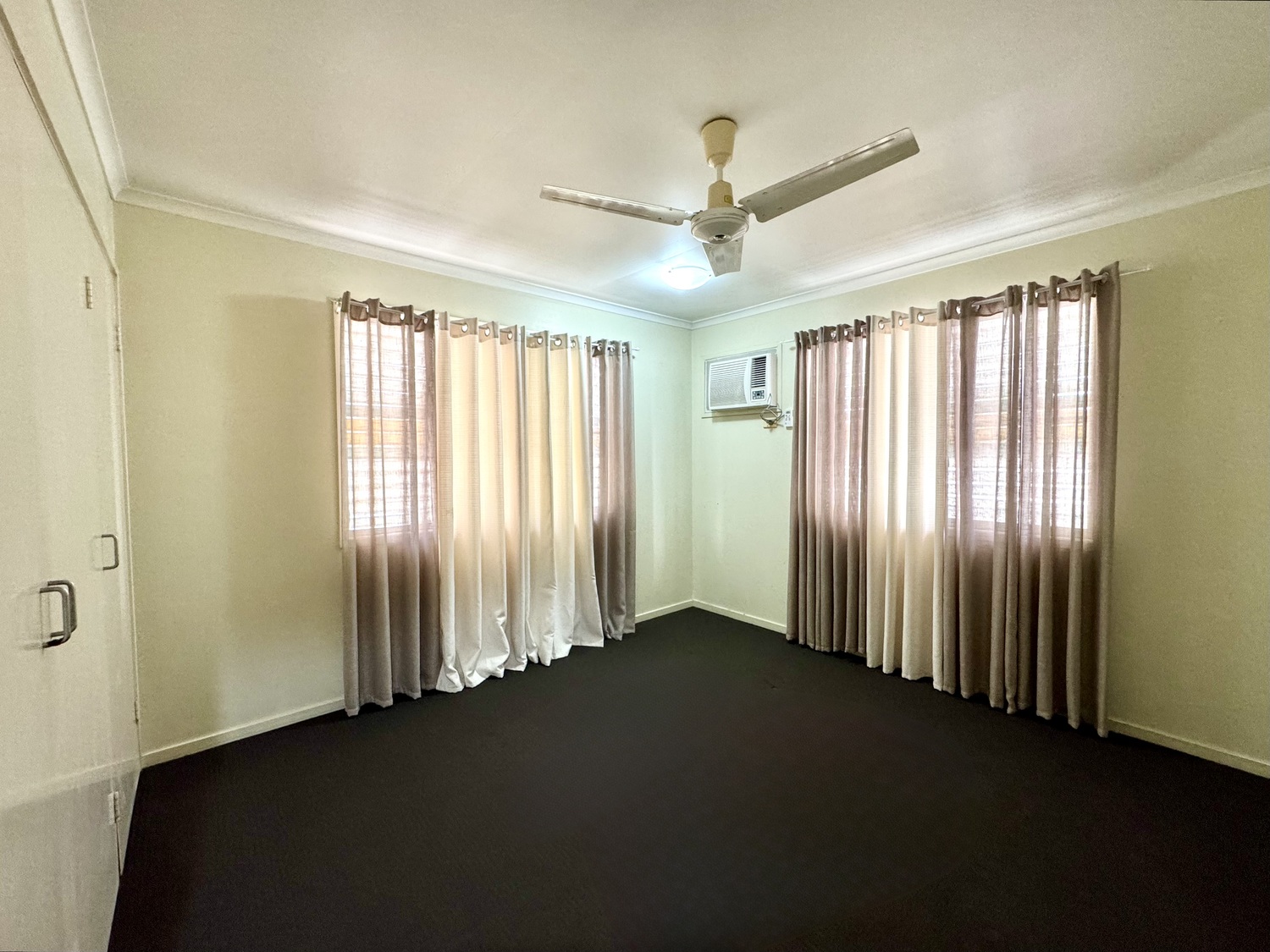 41 FLIGHT Drive, Moranbah Sold by Infinity Property Specialists - image 7