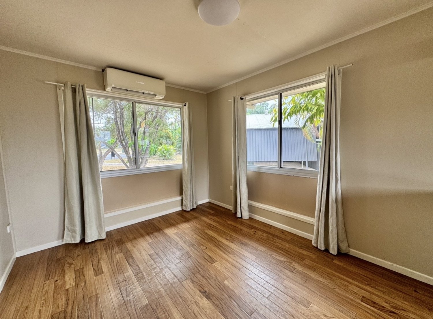 10 HARRIS Court, Moranbah Sold by Infinity Property Specialists - image 3