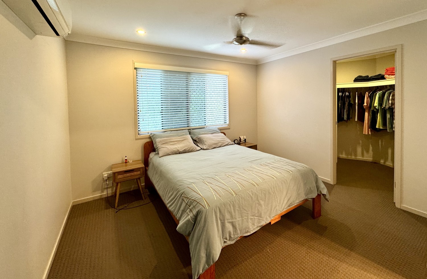 11/8-10  LAMBERT Drive, Moranbah Sold by Infinity Property Specialists - image 11