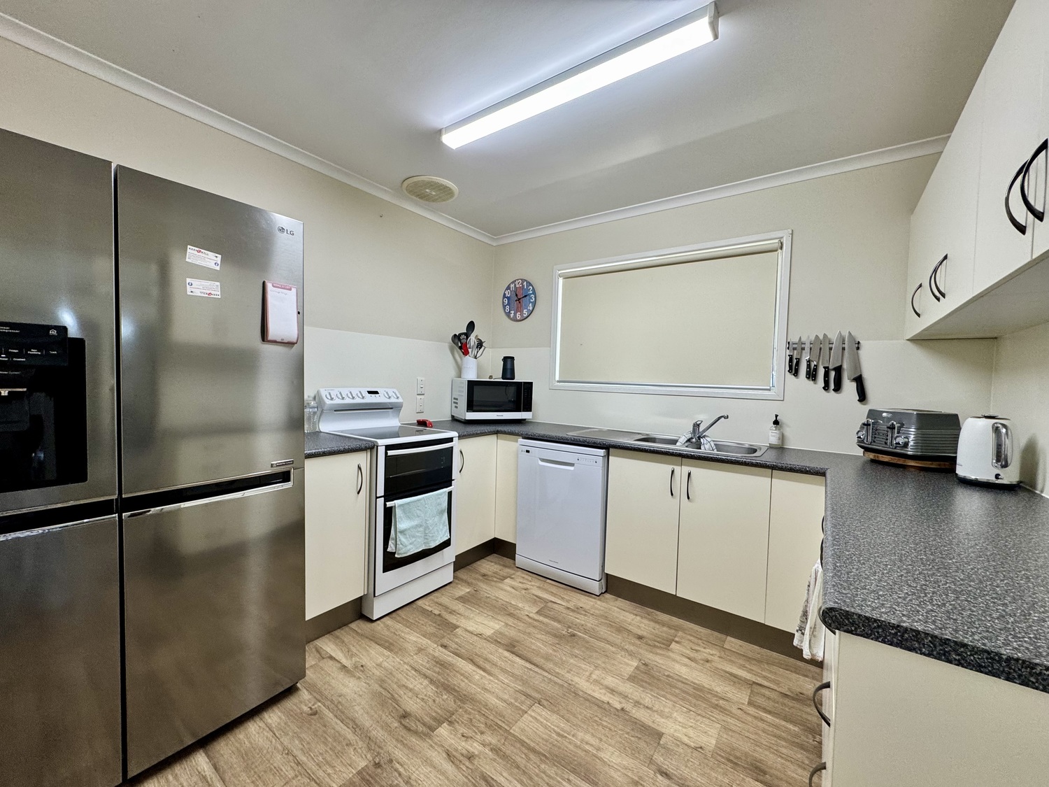 54 JACKSON Avenue, Moranbah Sold by Infinity Property Specialists - image 8