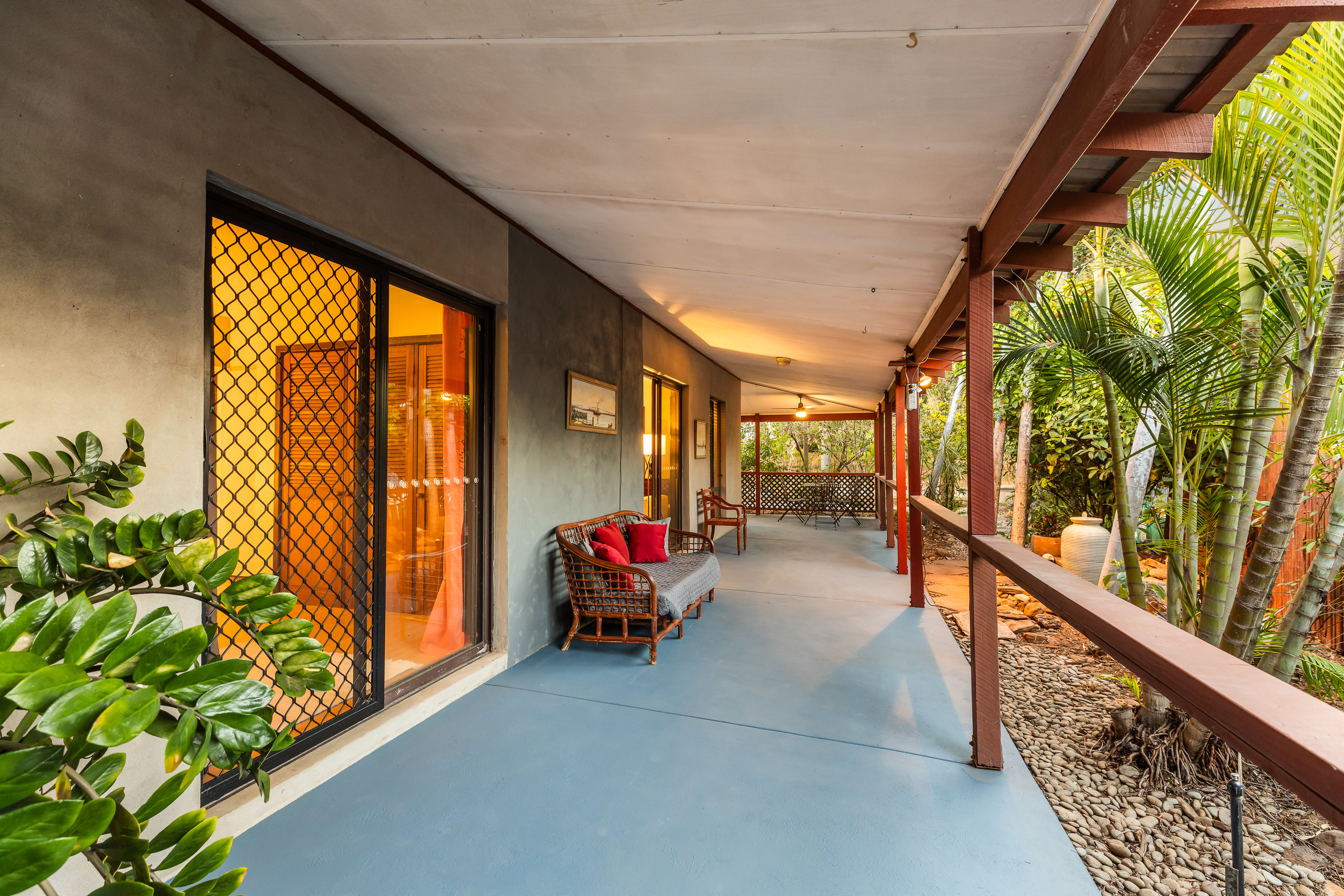 Tropical Cable Beach Living with Pool & Shed
