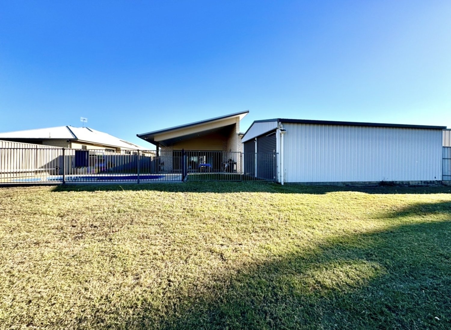 52 LAMBERT Drive, Moranbah Sold by Infinity Property Specialists - image 2