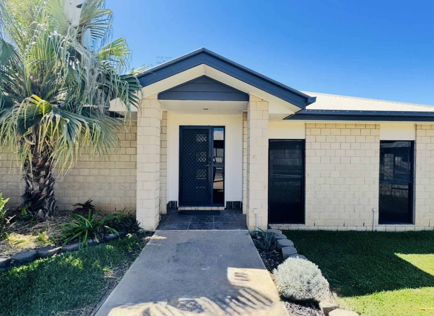 25 MACPHERSON Street, Moranbah For Sale by Infinity Property Specialists - image 2