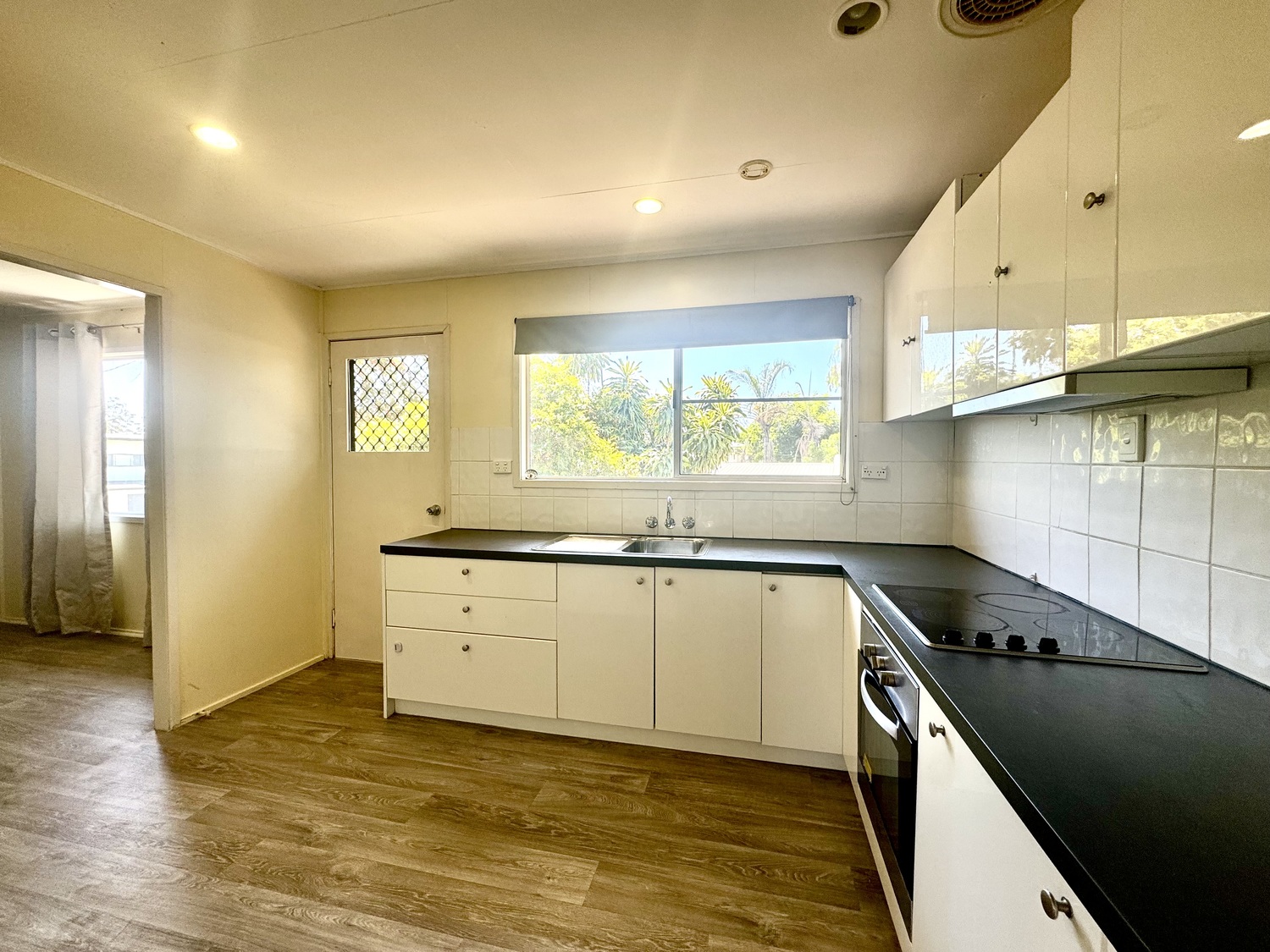 14 BRADMAN Street, Moranbah Sold by Infinity Property Specialists - image 7