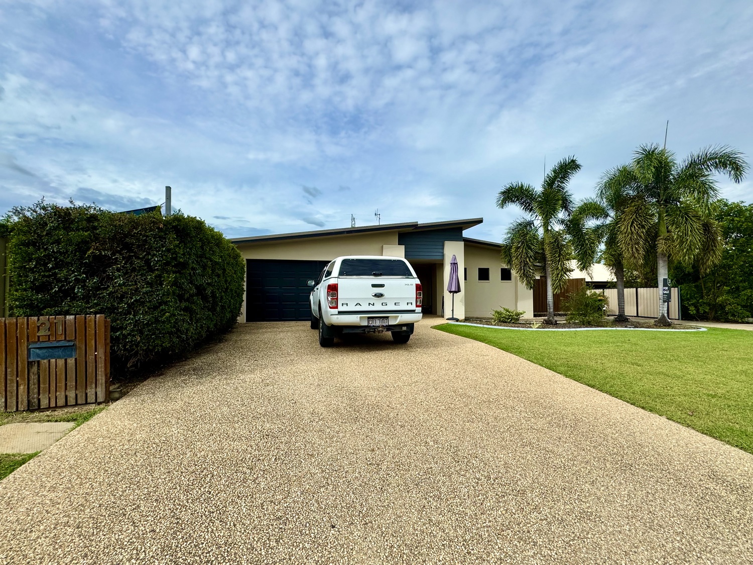21 NORTON Court, Moranbah Sold by Infinity Property Specialists - image 2