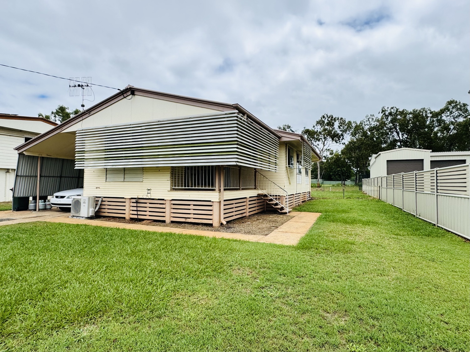 9 FORREST Drive, Moranbah For Sale by Infinity Property Specialists