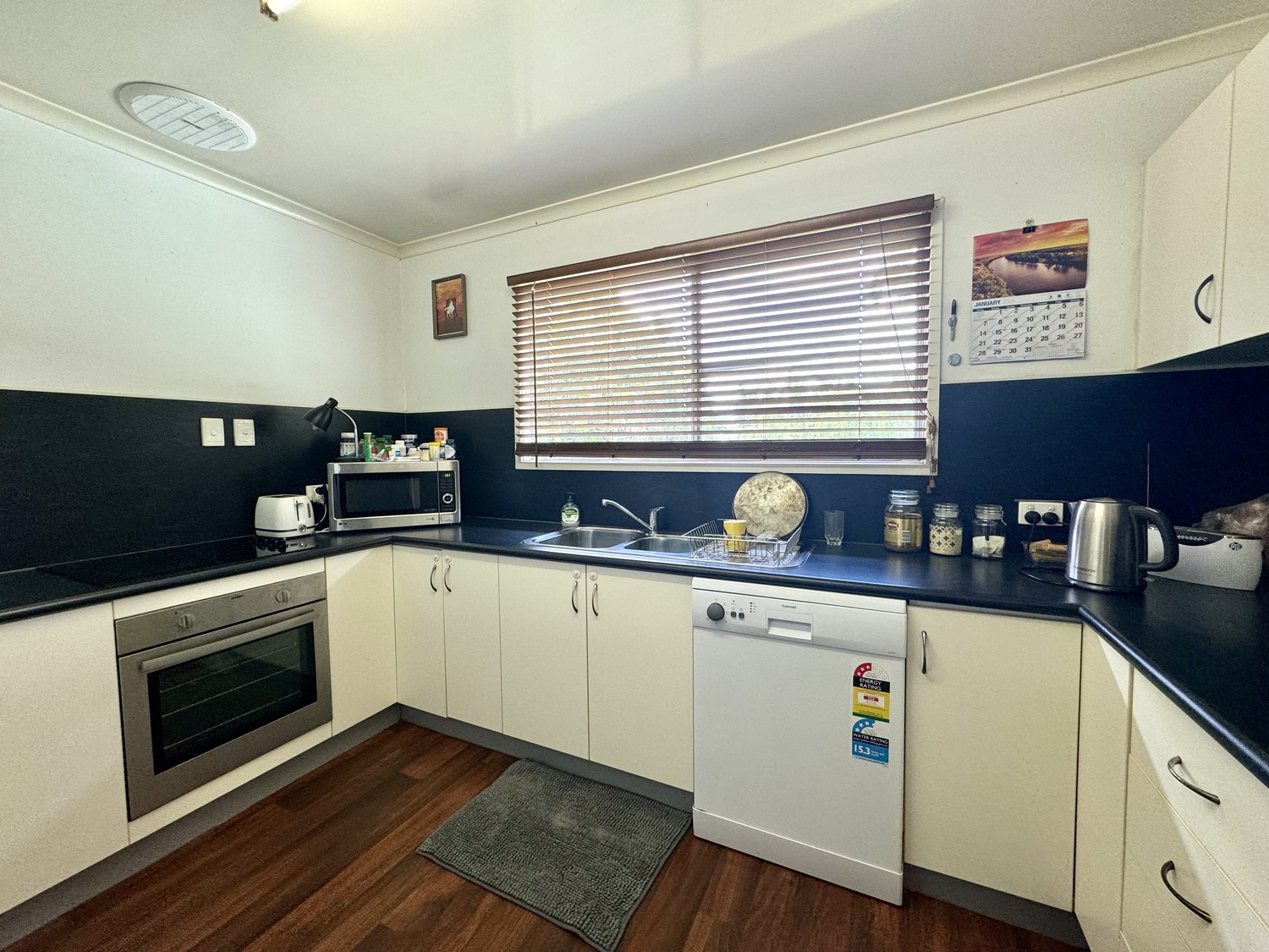 9 SHANNON Drive, Moranbah Sold by Infinity Property Specialists - image 3