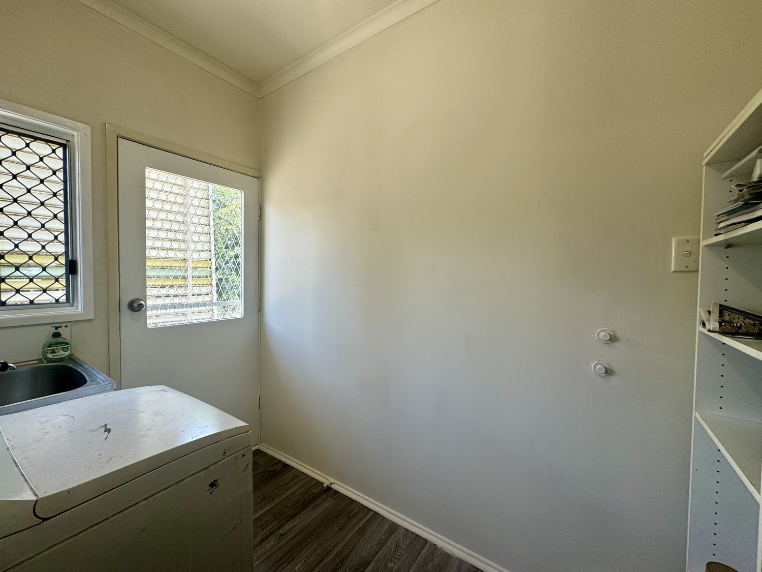 18 SEDGMAN Street, Moranbah Sold by Infinity Property Specialists - image 9