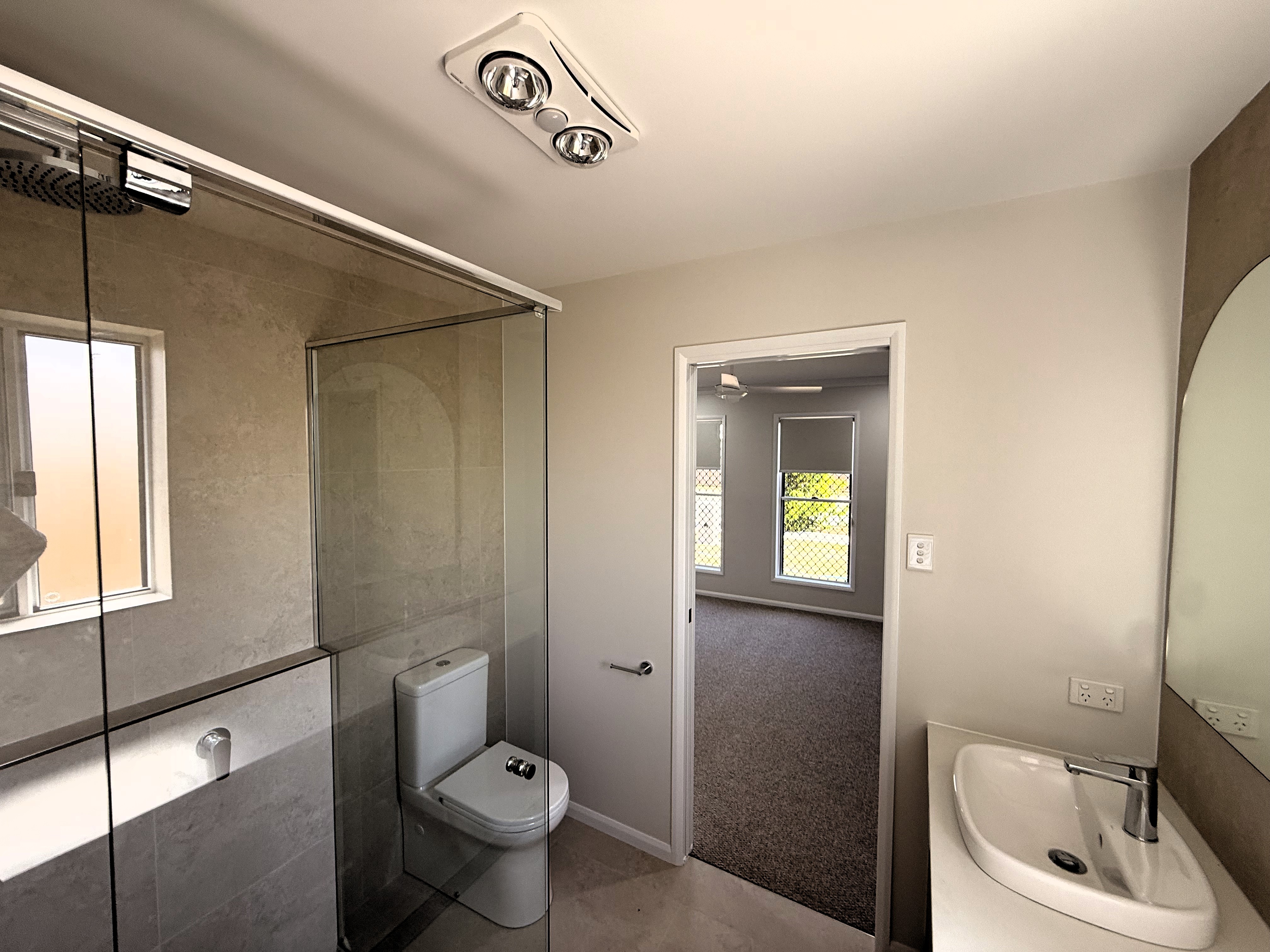 Brand new CJ Smith Homes build in Royal Sands  modern, spacious and ready to move in!
