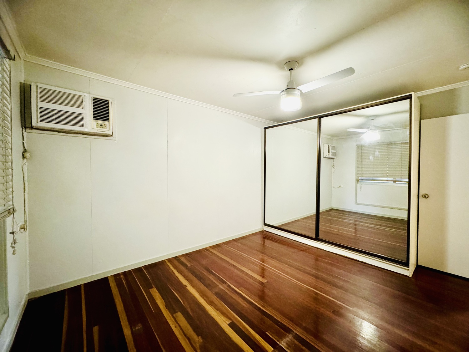 12 MACARTHUR Street, Moranbah Sold by Infinity Property Specialists - image 8