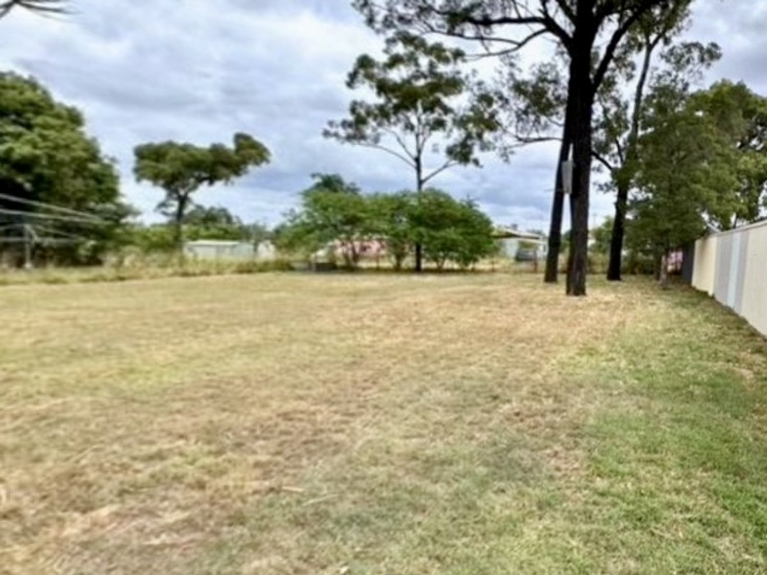 8 BELSHORE Street, Moranbah Leased by Infinity Property Specialists - image 12