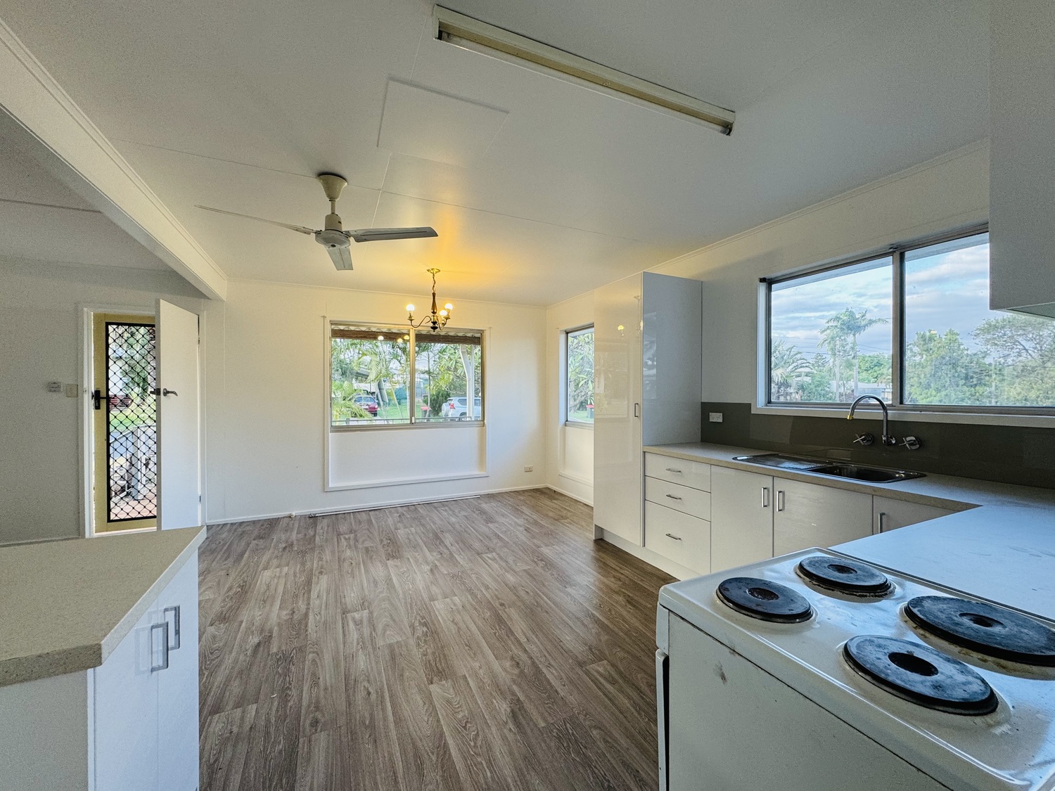 23 BURKE Drive, Moranbah Sold by Infinity Property Specialists - image 3