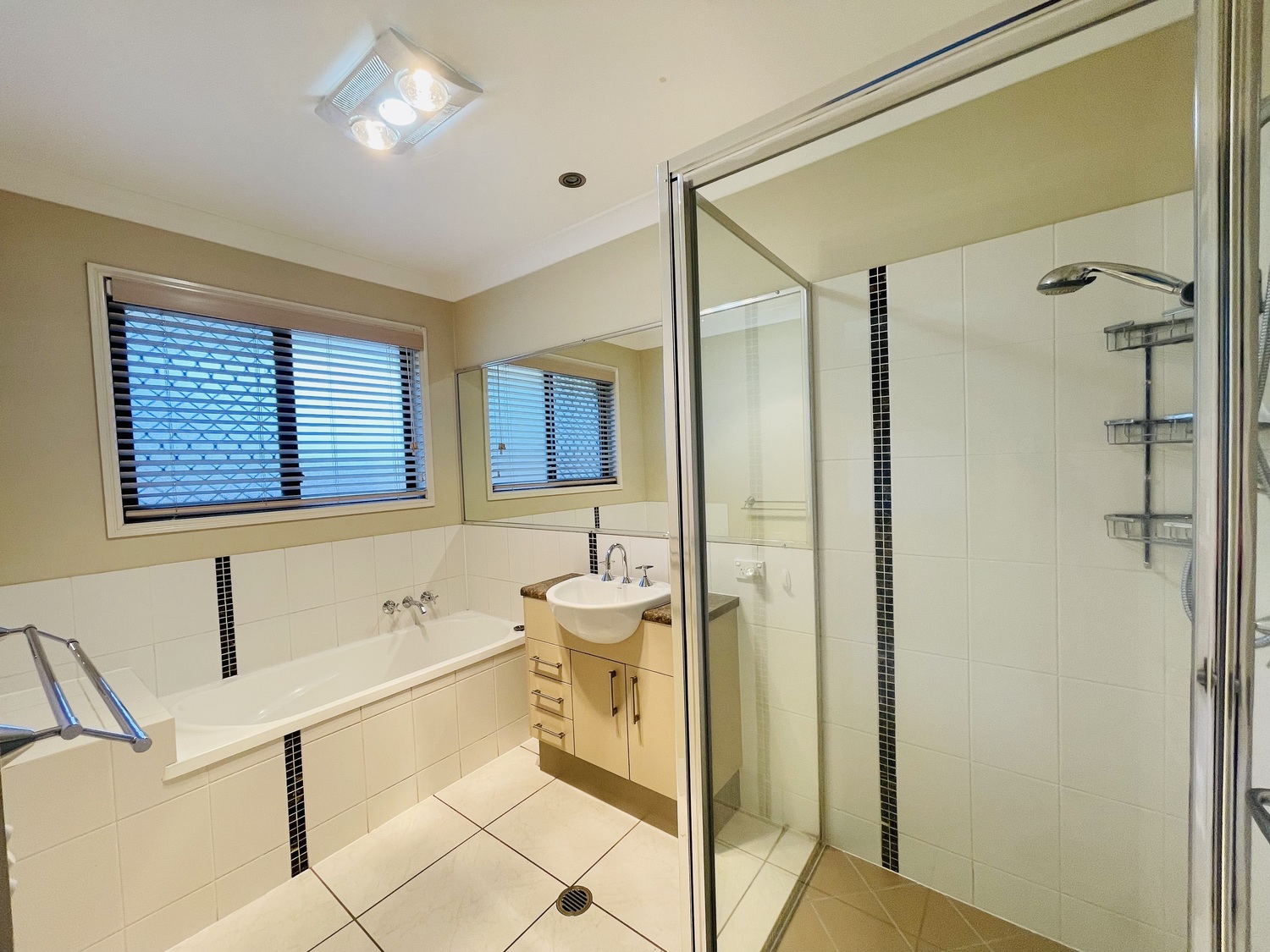 41 THURSTON Drive, Moranbah Sold by Infinity Property Specialists - image 14