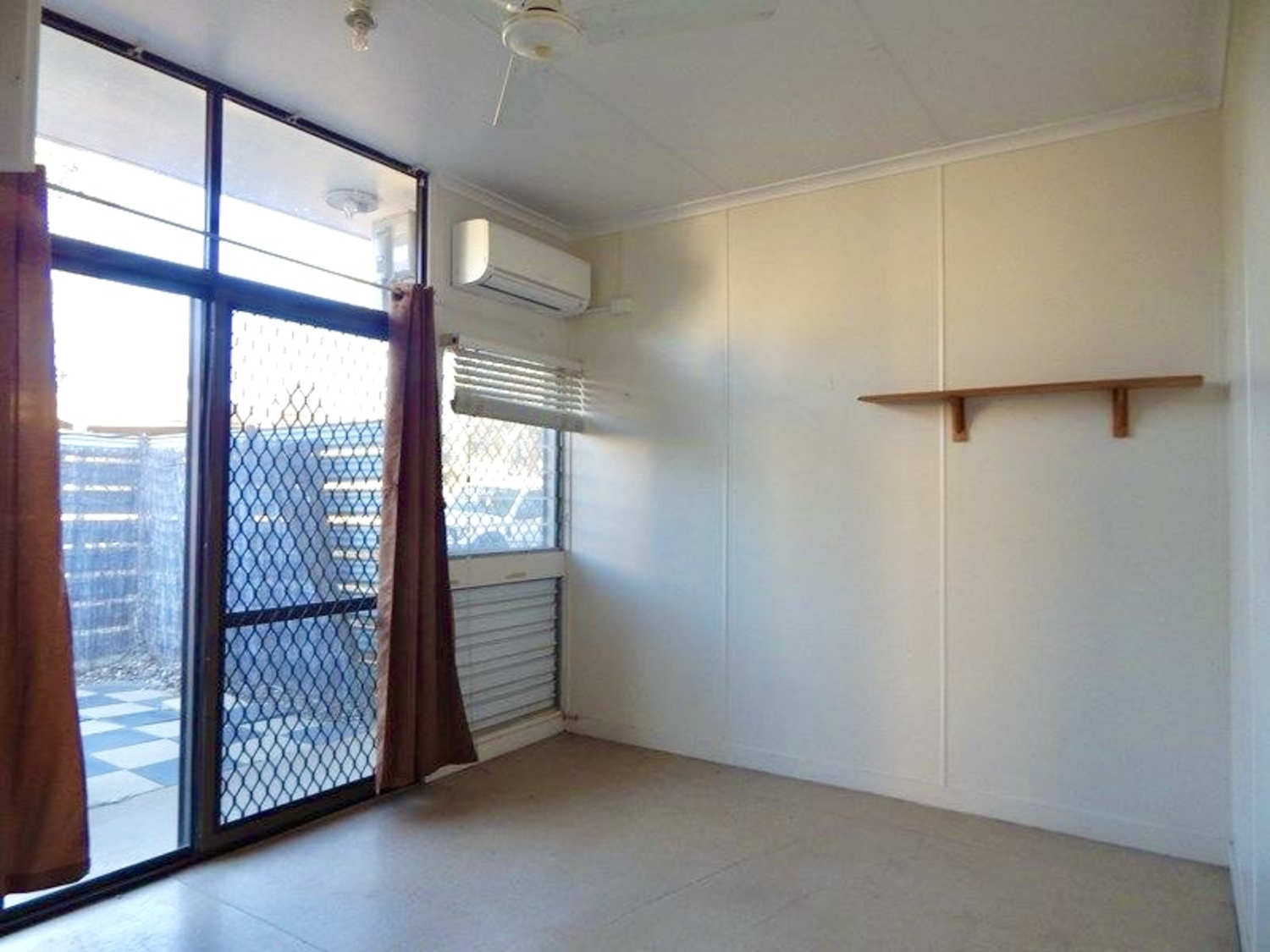 UNITS 1 AND 2/24 JACKSON Avenue, Moranbah Sold by Infinity Property Specialists - image 4