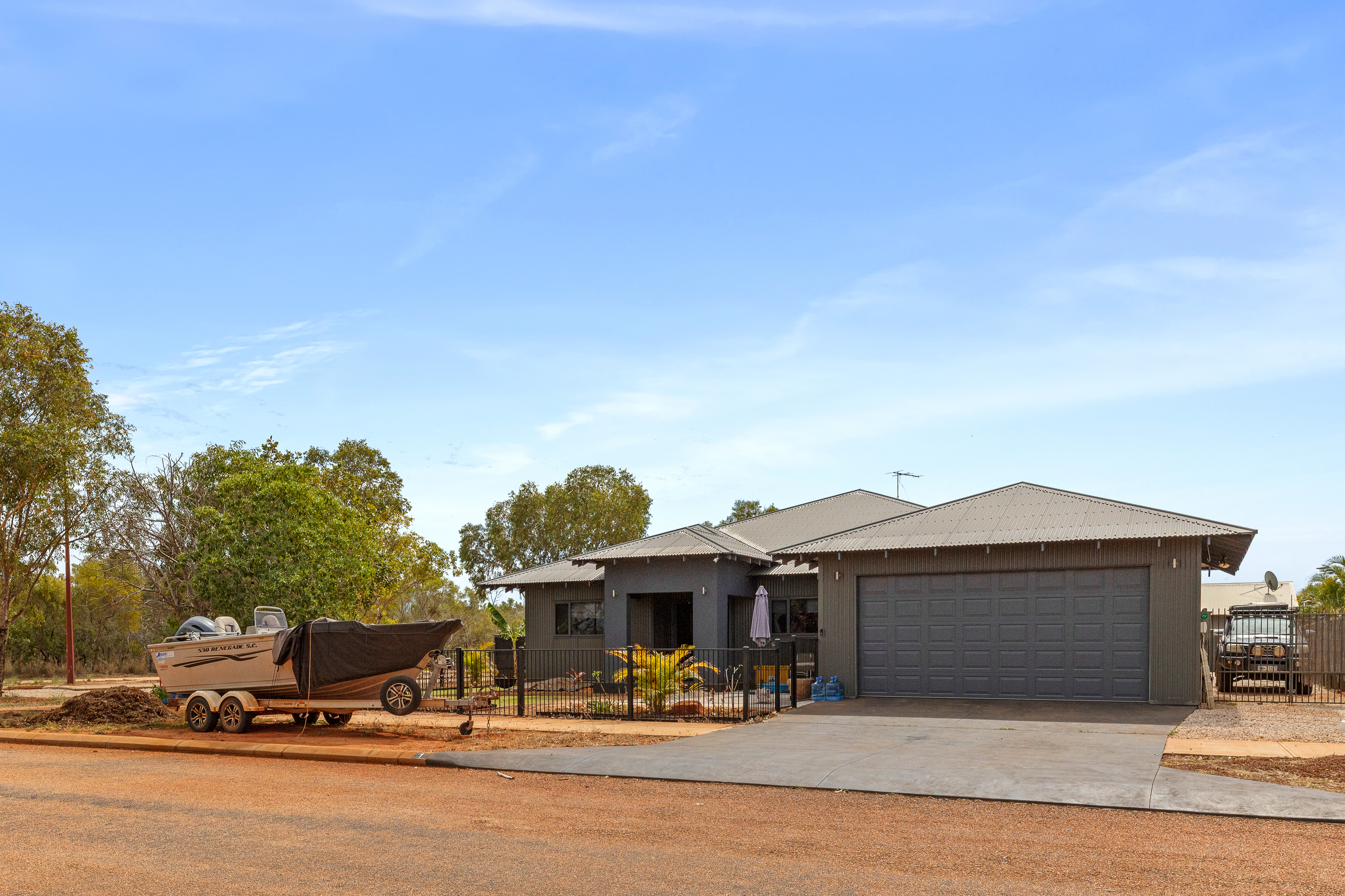 Expansive, High-Quality Family Living with Exceptional Outdoor Entertaining!