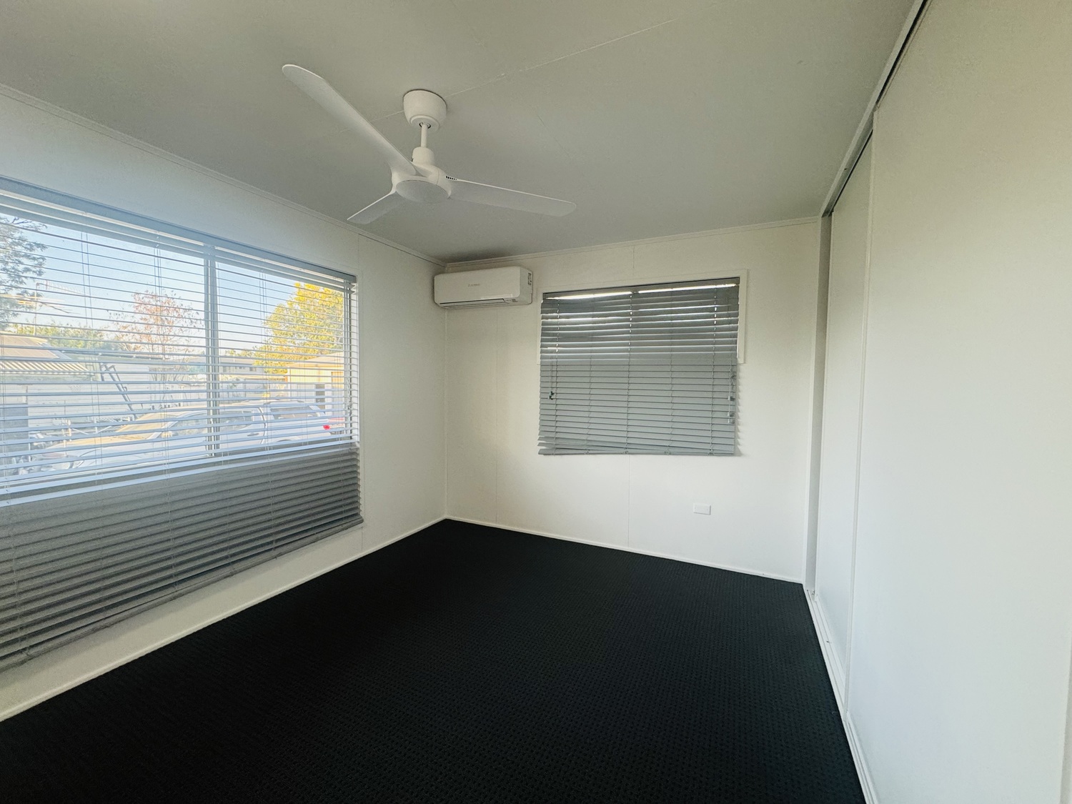 2  BRADMAN Street, Moranbah Sold by Infinity Property Specialists - image 8
