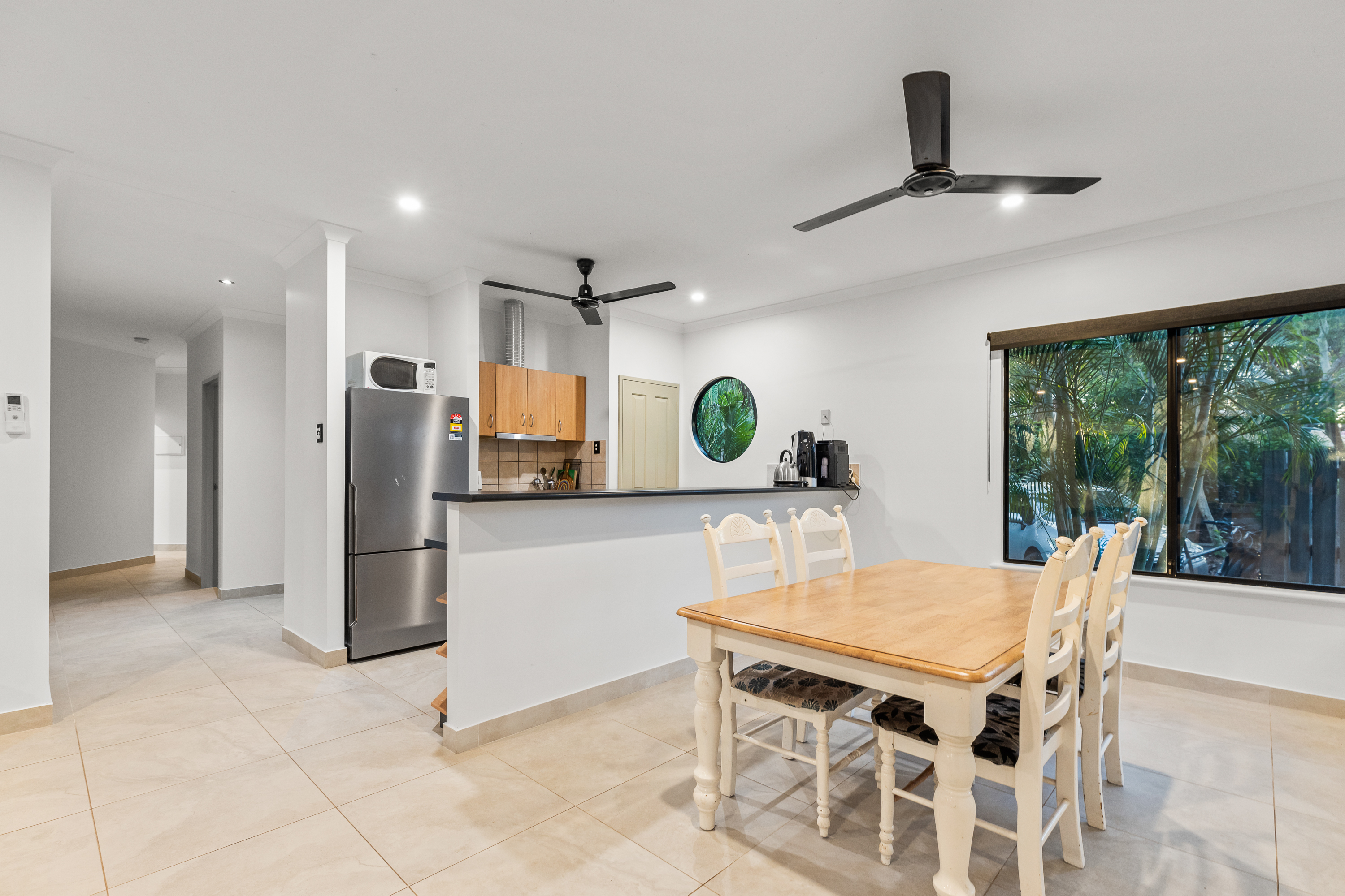 Relaxed Cable Beach Living with Stunning Outdoor Entertaining
