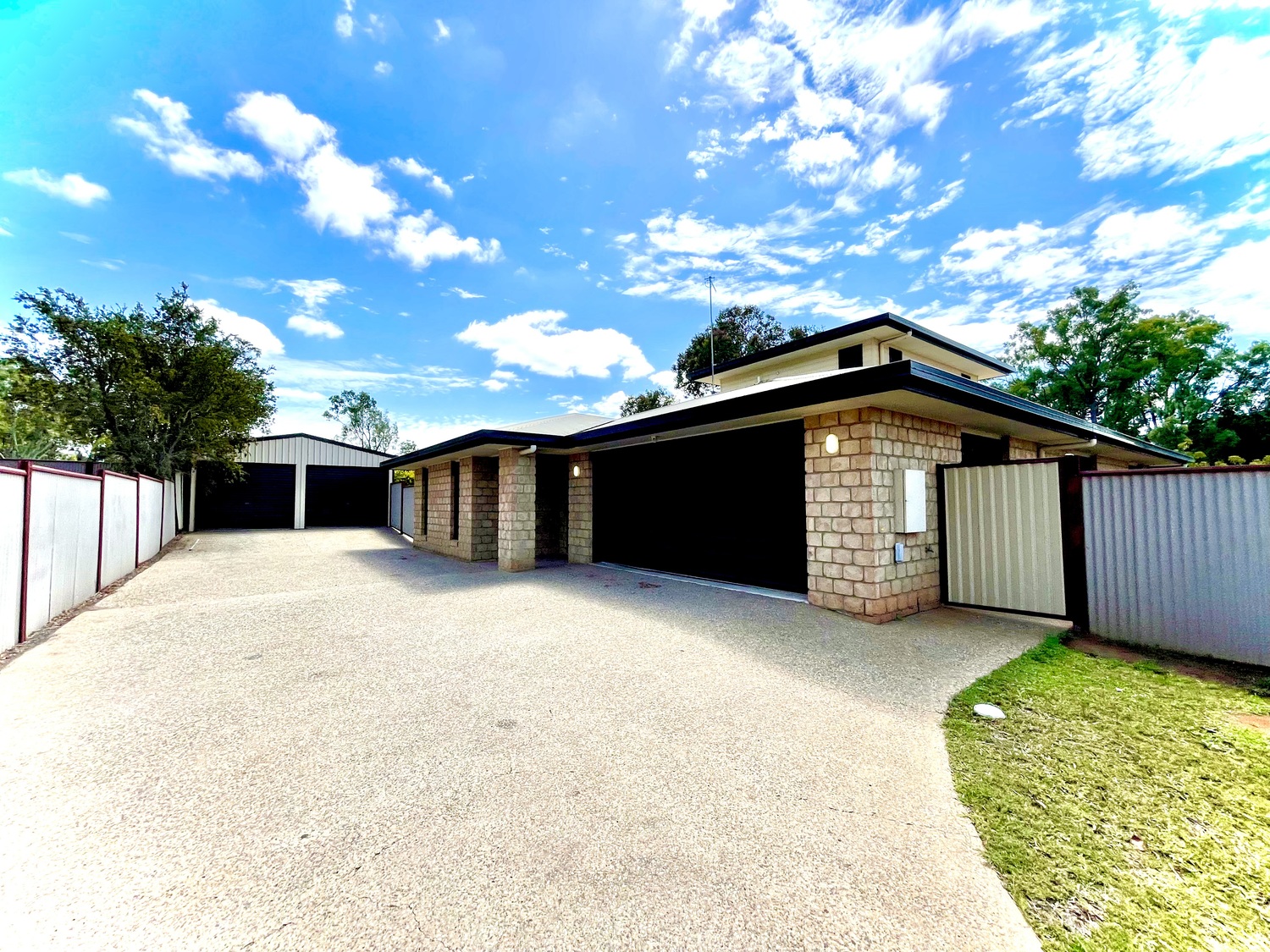41 THURSTON Drive, Moranbah Sold by Infinity Property Specialists
