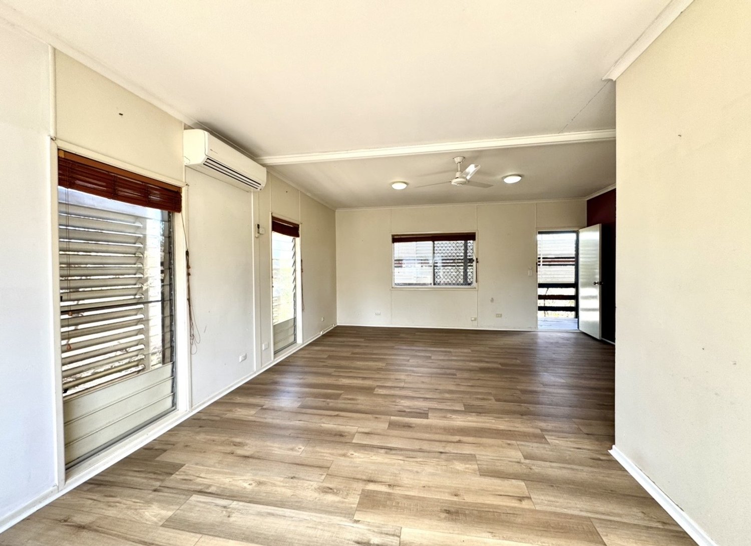 9 JACKSON Avenue, Moranbah For Sale by Infinity Property Specialists - image 3