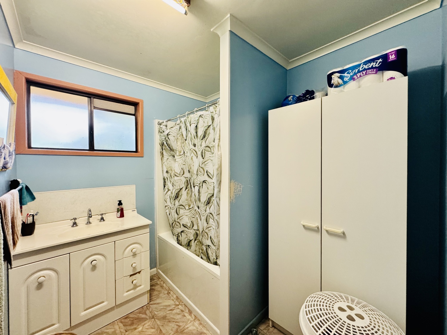 28 BARRACLOUGH Crescent, Moranbah Sold by Infinity Property Specialists - image 11