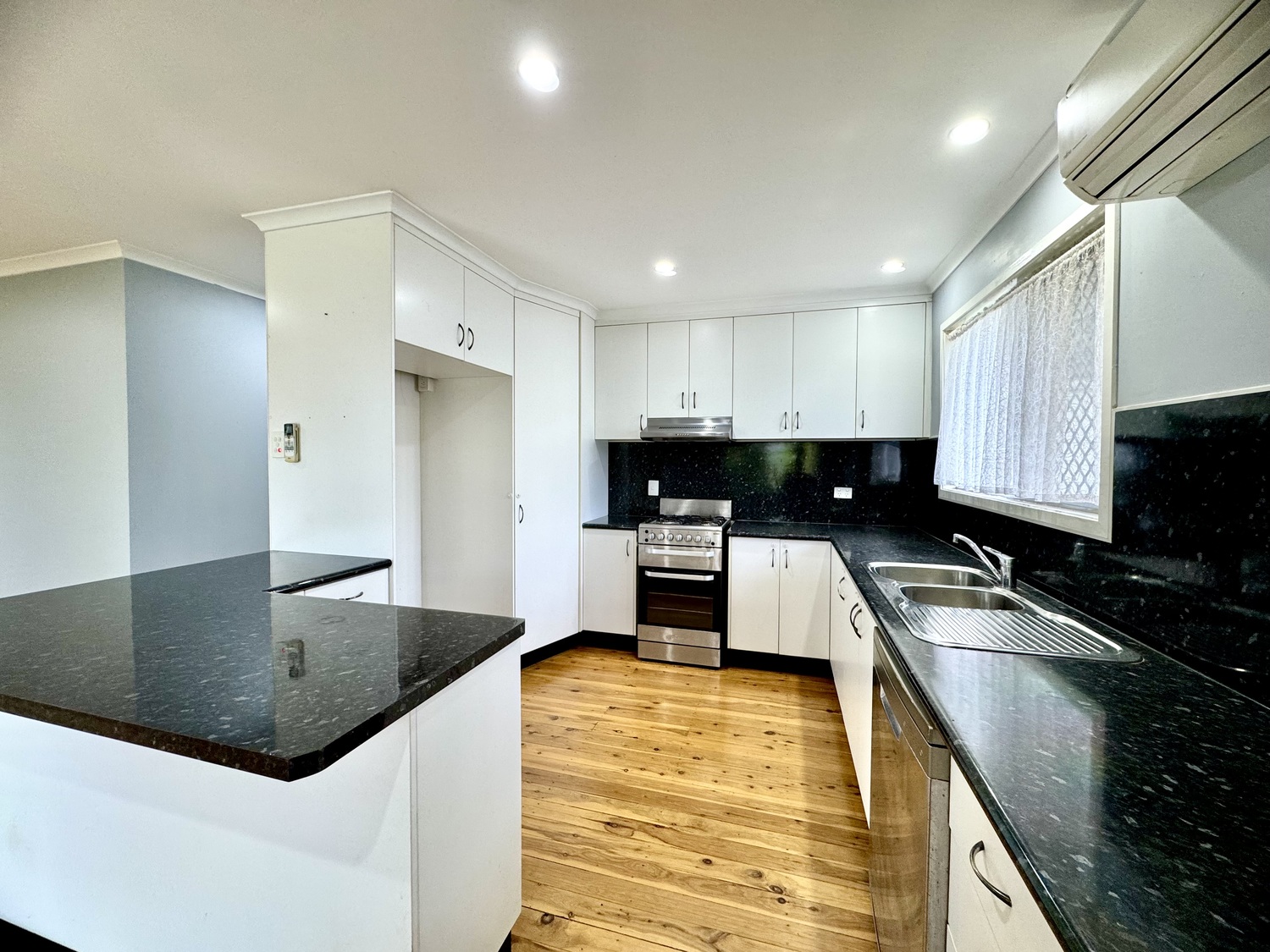 2 KOALA Terrace, Moranbah Sold by Infinity Property Specialists - image 9