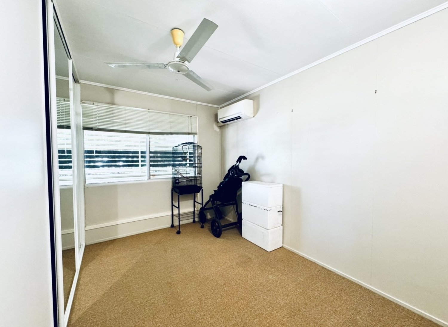 12 KANGAROO Drive, Moranbah For Sale by Infinity Property Specialists - image 8