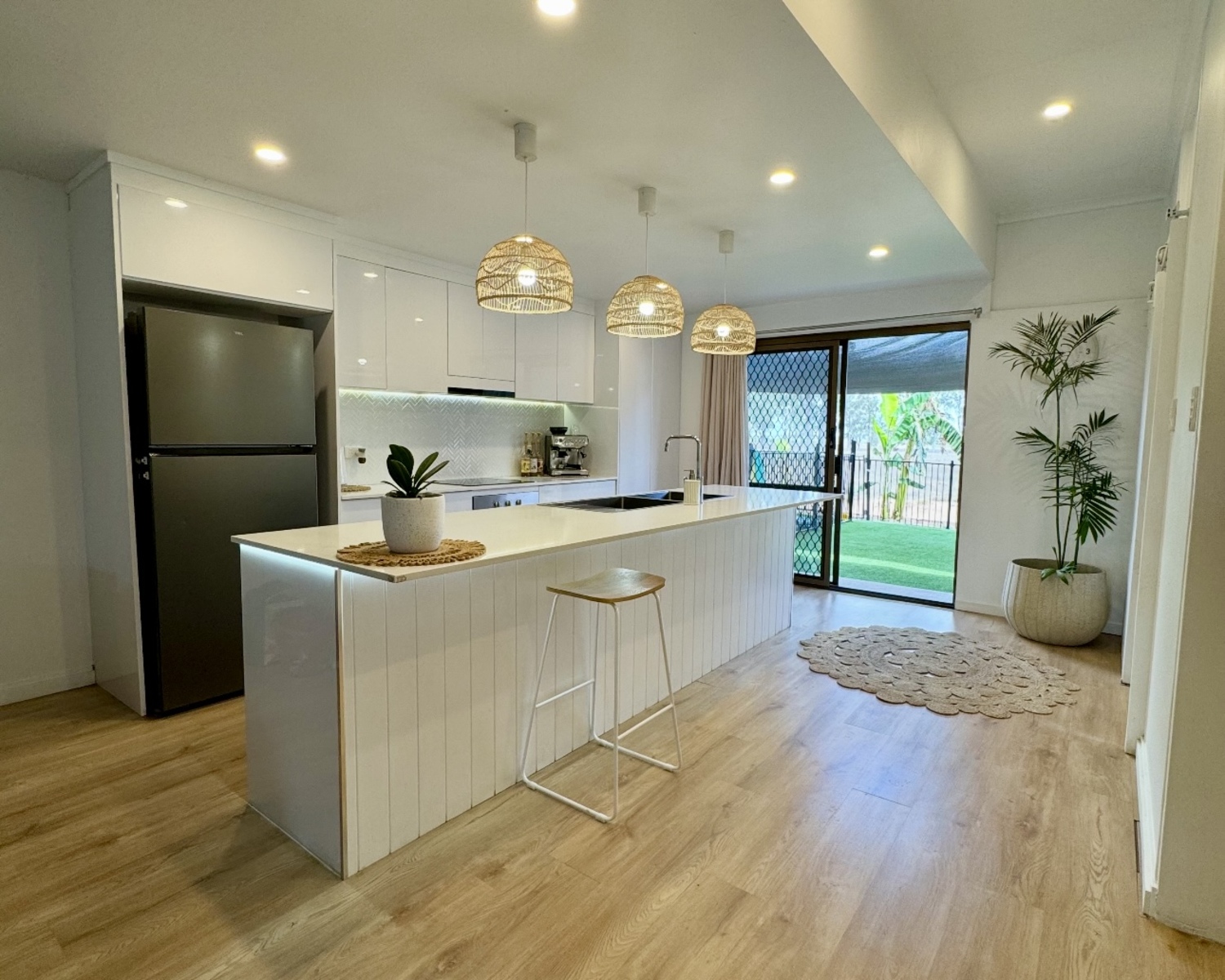 16a & 16b JACKSON Avenue, Moranbah Sold by Infinity Property Specialists - image 2