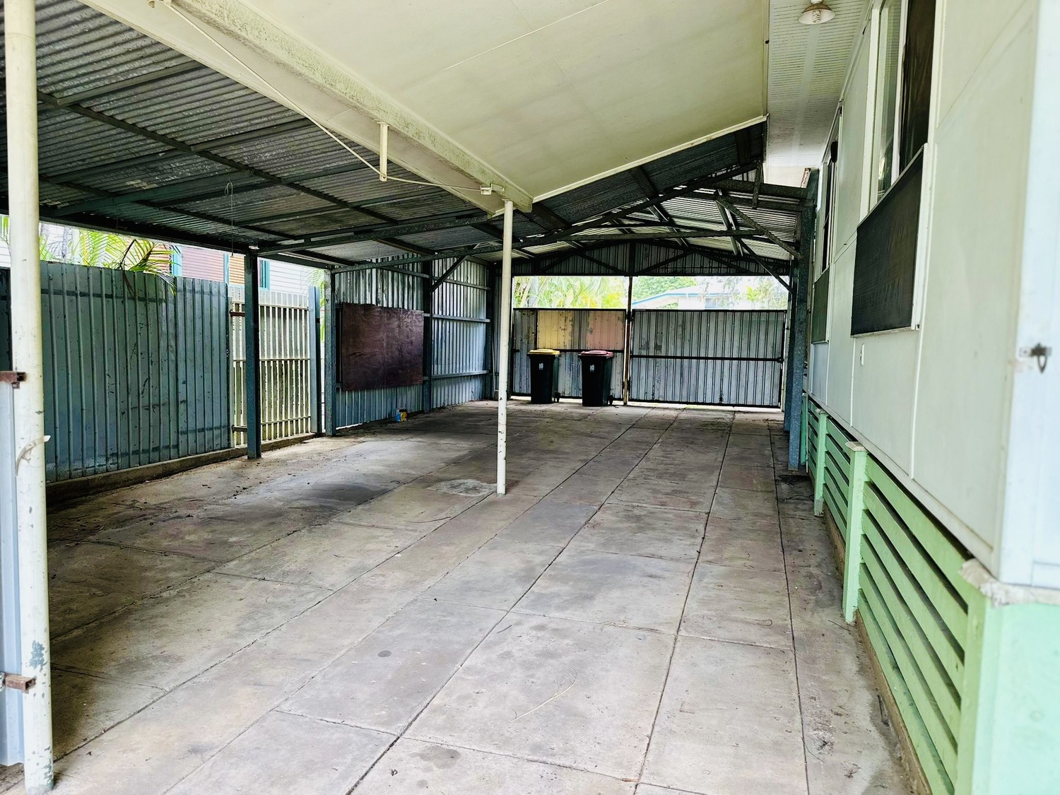 3 LESLIE Drive, Moranbah Sold by Infinity Property Specialists - image 2