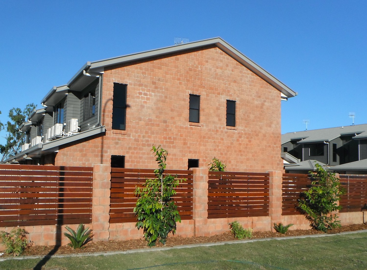 12/8-10  LAMBERT Drive, Moranbah Sold by Infinity Property Specialists