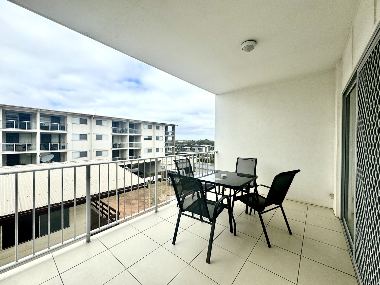 31/15 BACON Street, Moranbah Sold by Infinity Property Specialists - image 4
