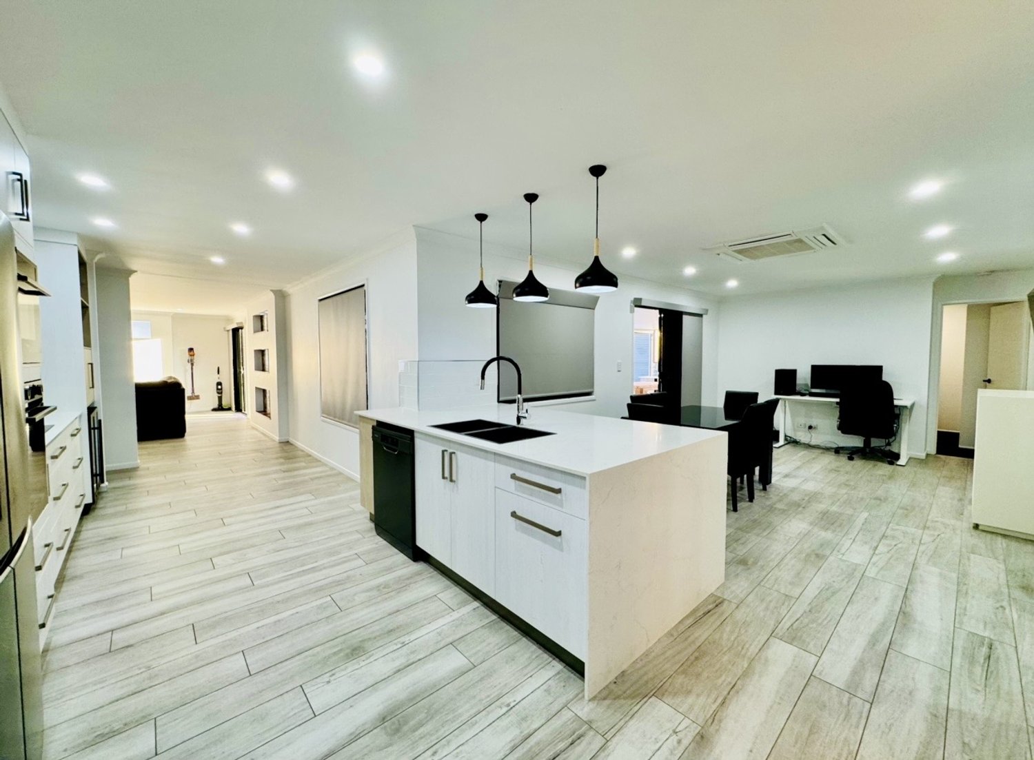30 SAVANNAH Drive, Moranbah Sold by Infinity Property Specialists - image 9